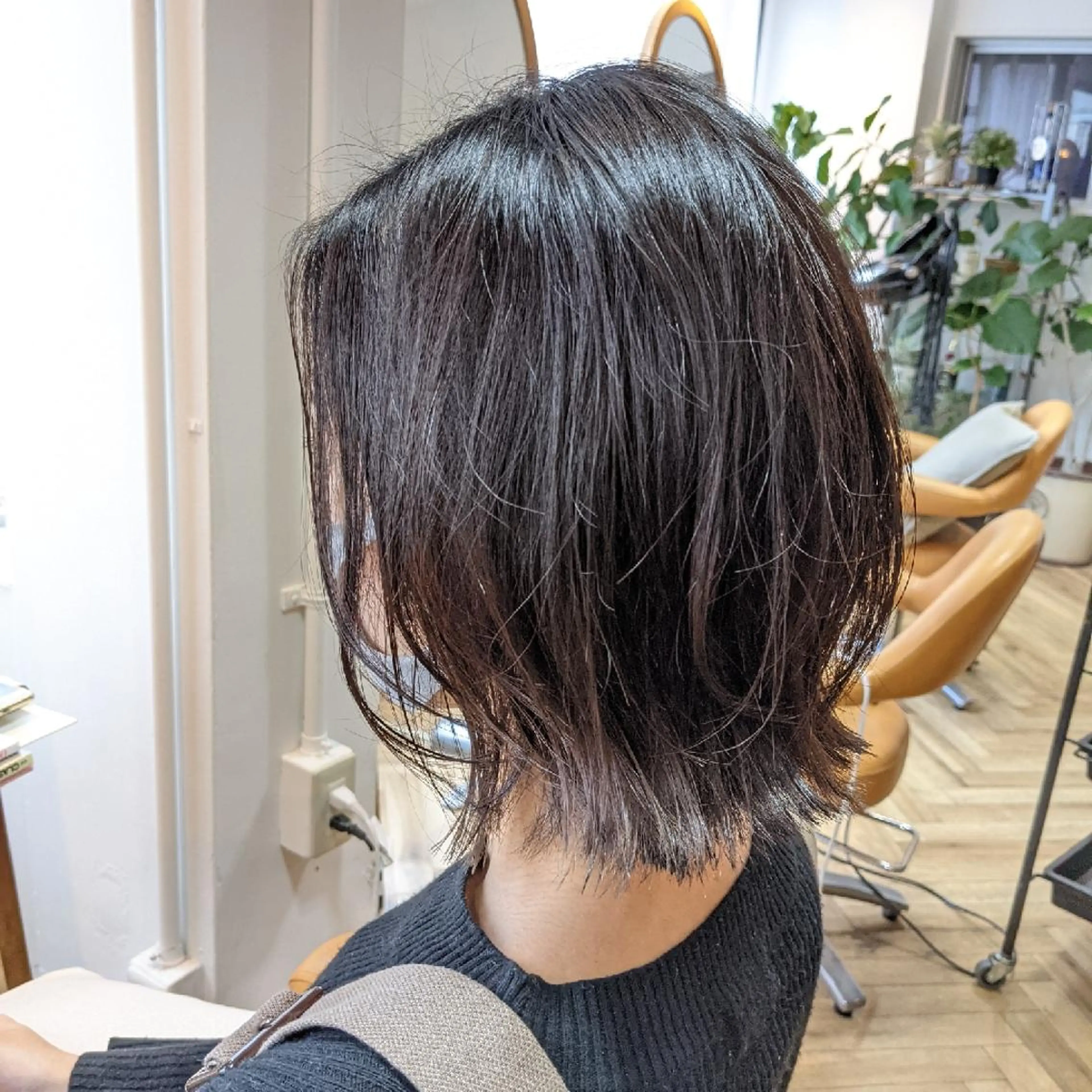 ミディアム 外ハネヘア カット ヘッドスパ 中野 雅子のヘアスタイル