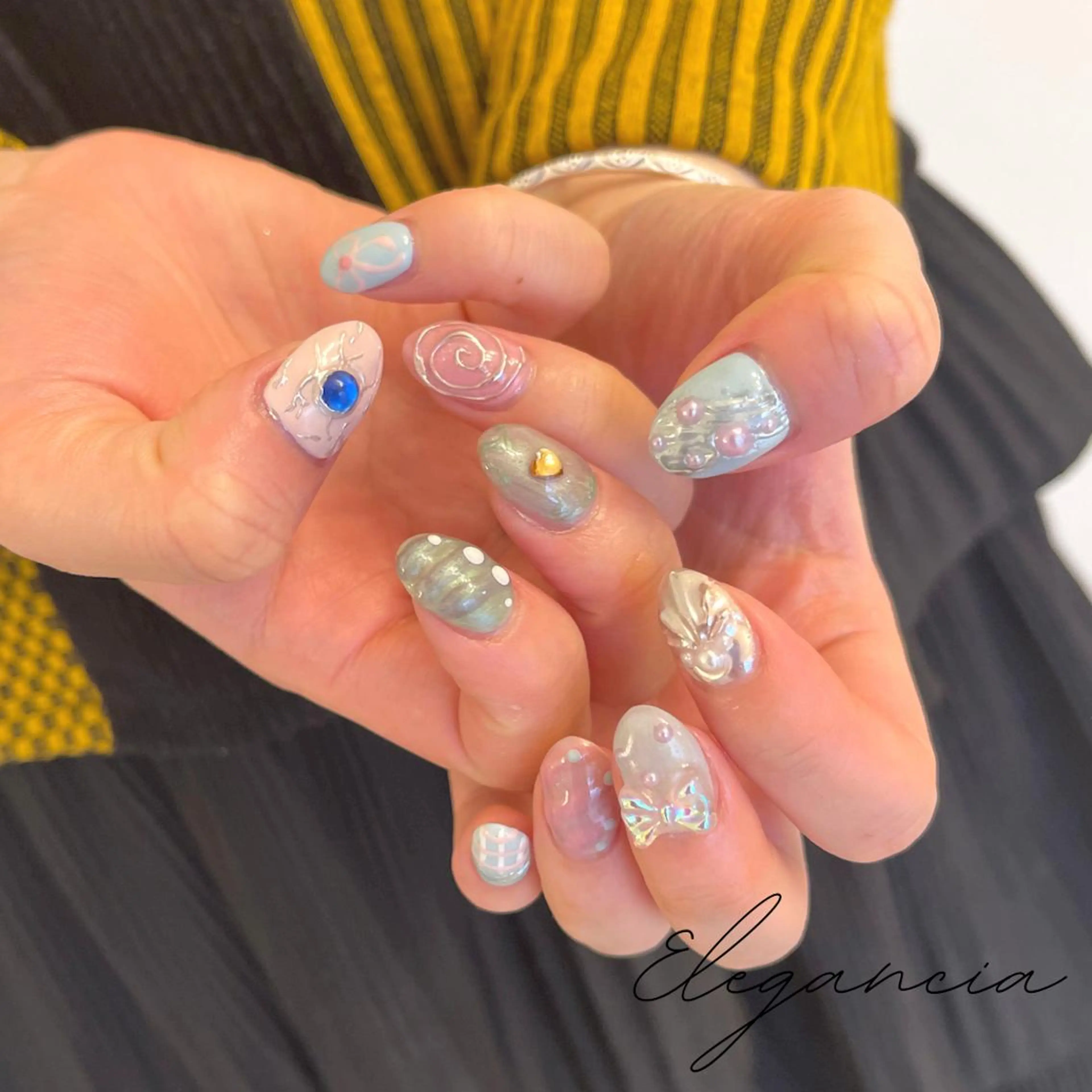 カラー ネイル ハンドネイル Elegancia. Hiromiのネイルデザイン