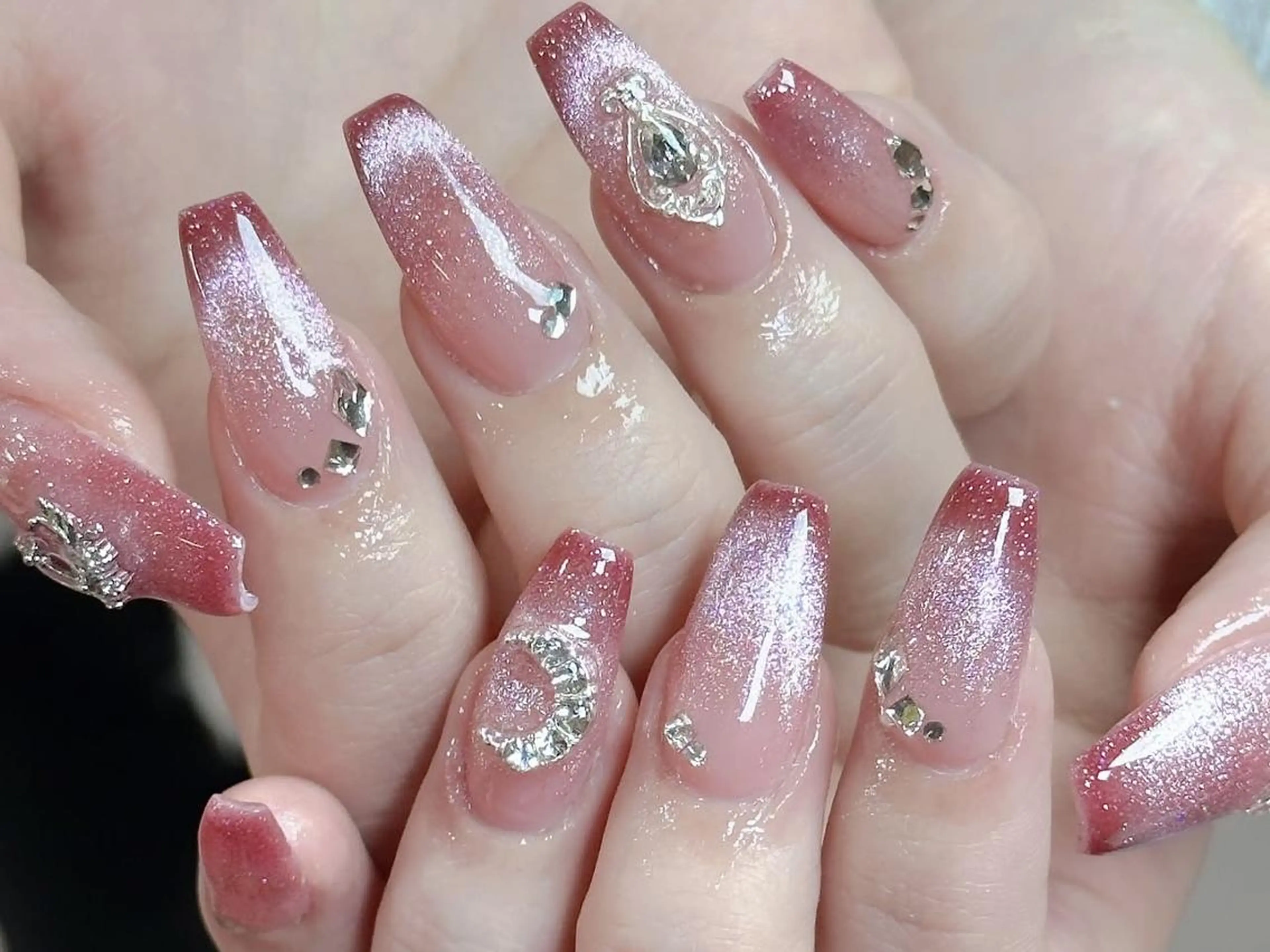 メンズ ネイル アートネイル フレンチネイル ジェルネイル キラキラネイル パラジェル Bloom kabukiのネイルデザイン