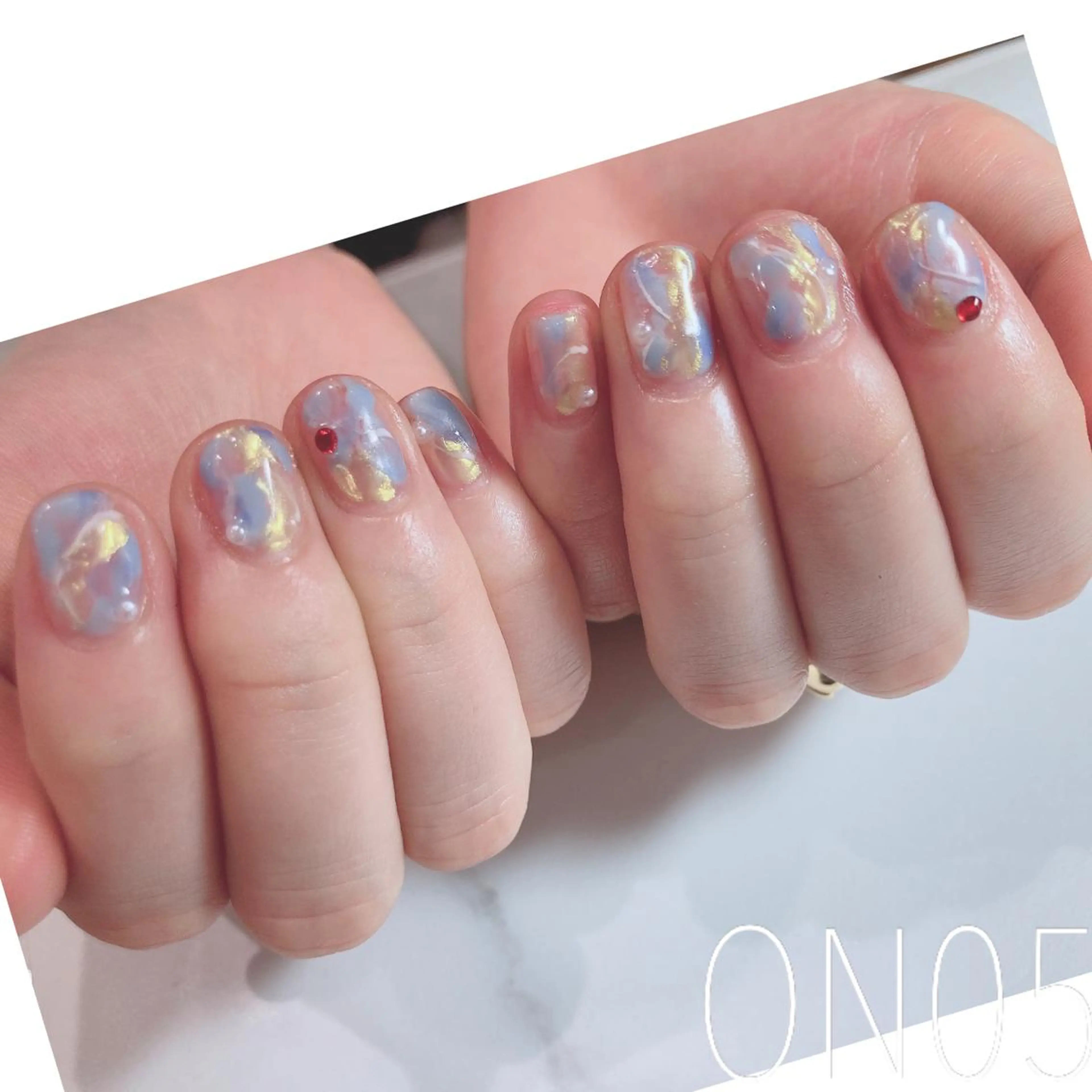 ネイル 園 寛子 （ネイリスト）のネイルデザイン