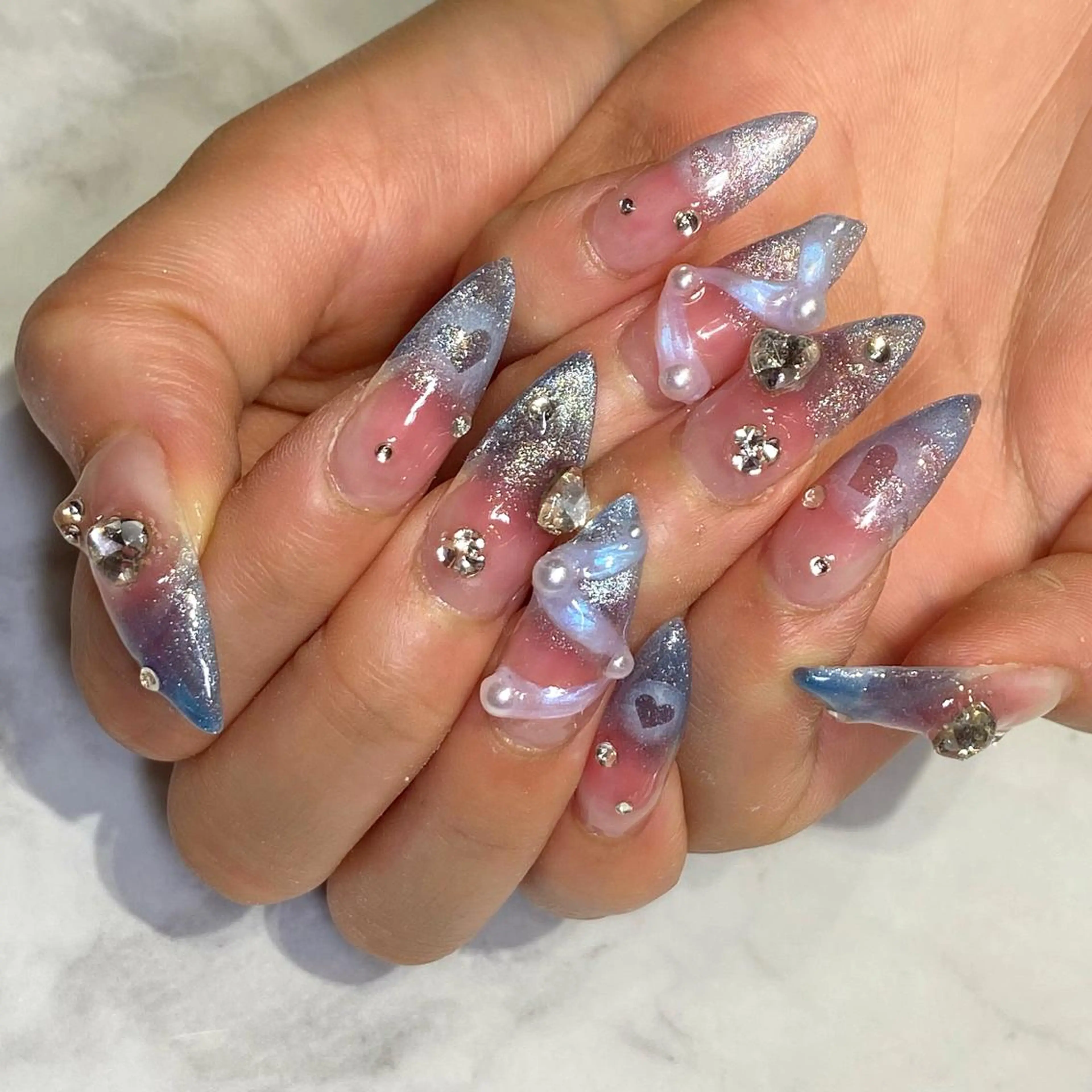 ネイル ハンドネイル YUN 💅のネイルデザイン