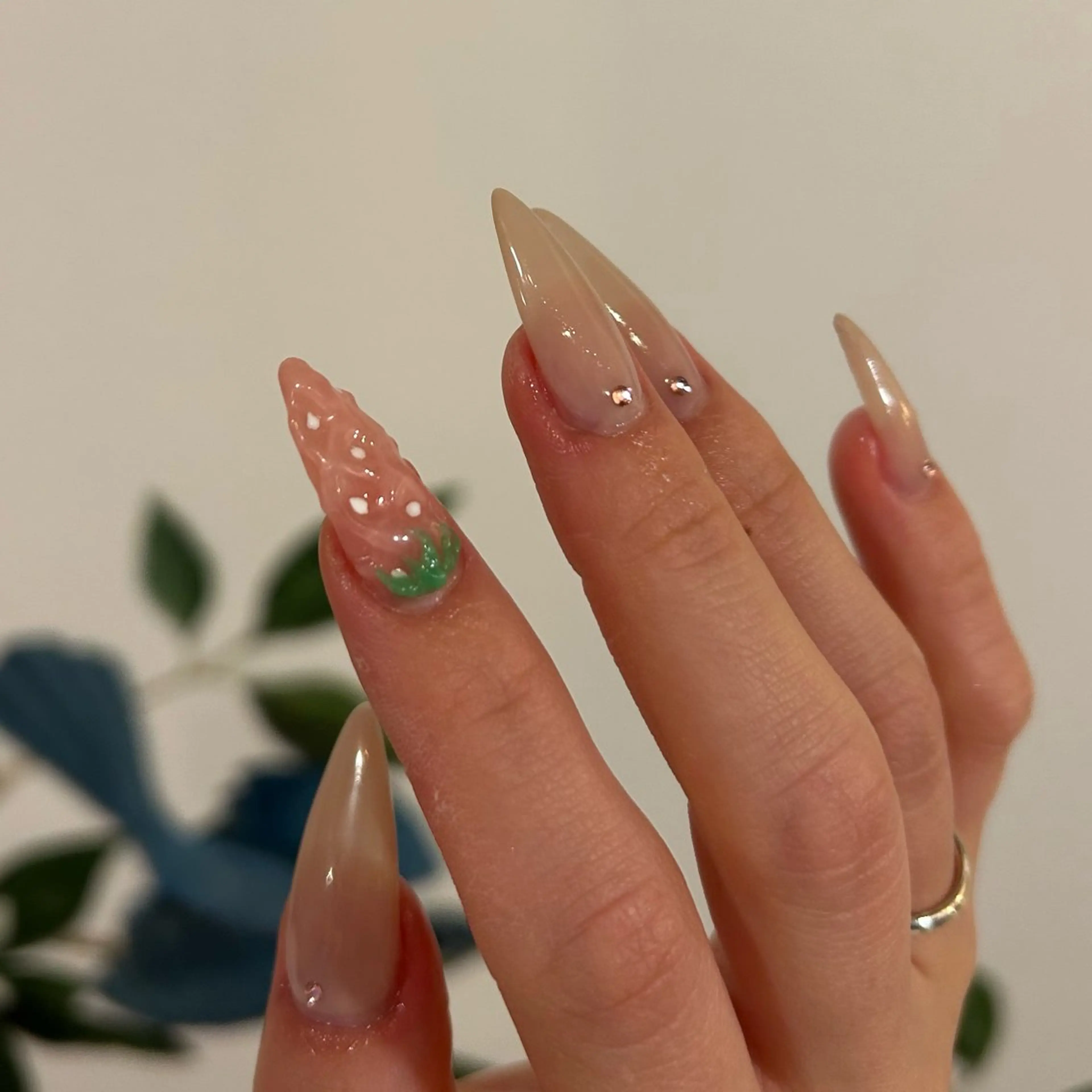 ネイル ハンドネイル nail salon Mii［ミィ］所属・nail salon Miiのネイルデザイン