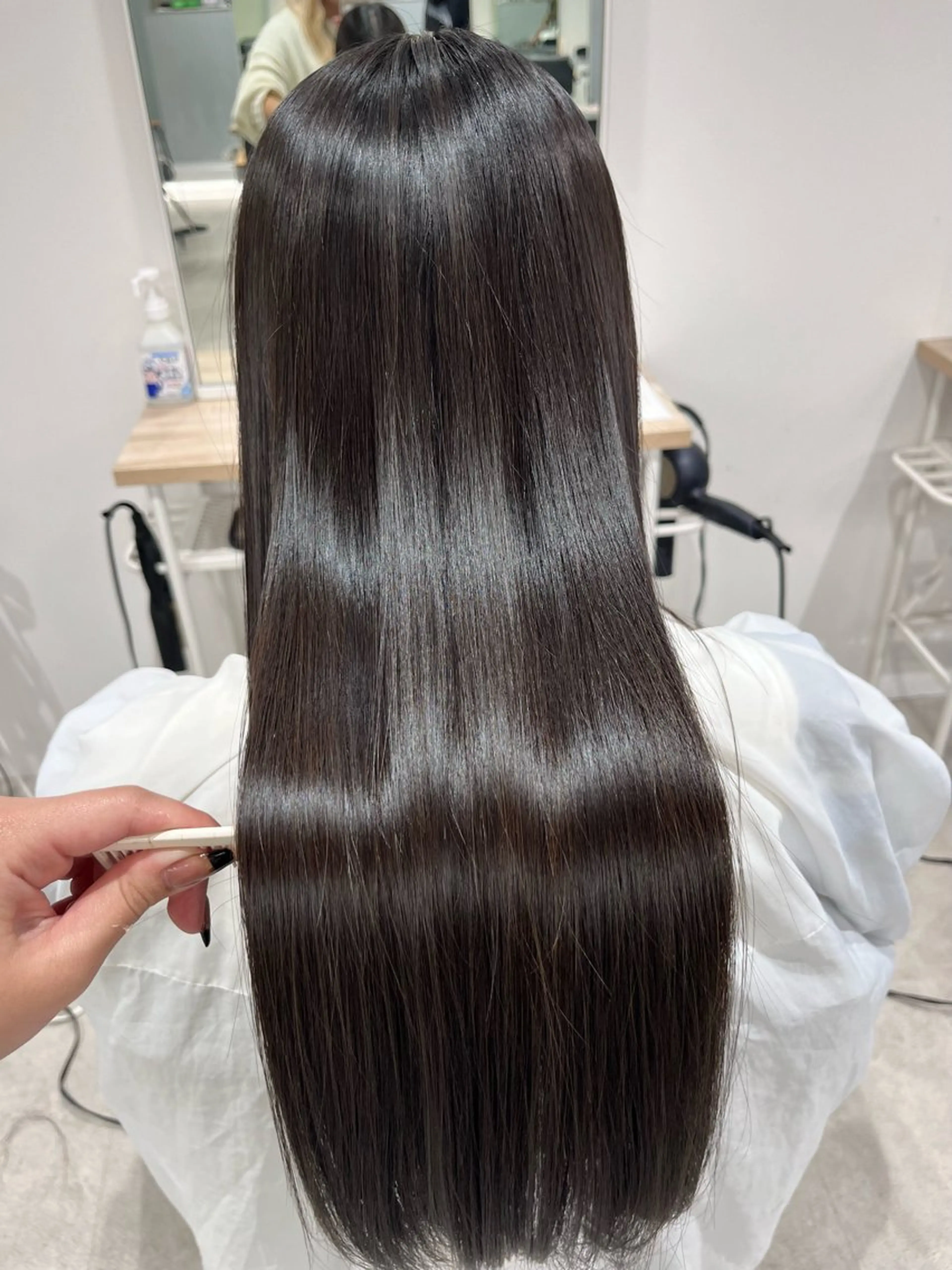 ロング カラー パーマ 酸性ストレート ストレートパーマ 縮毛矯正 トリートメント mai🤍縮毛酸性ス トレート/アイリストのヘアスタイル