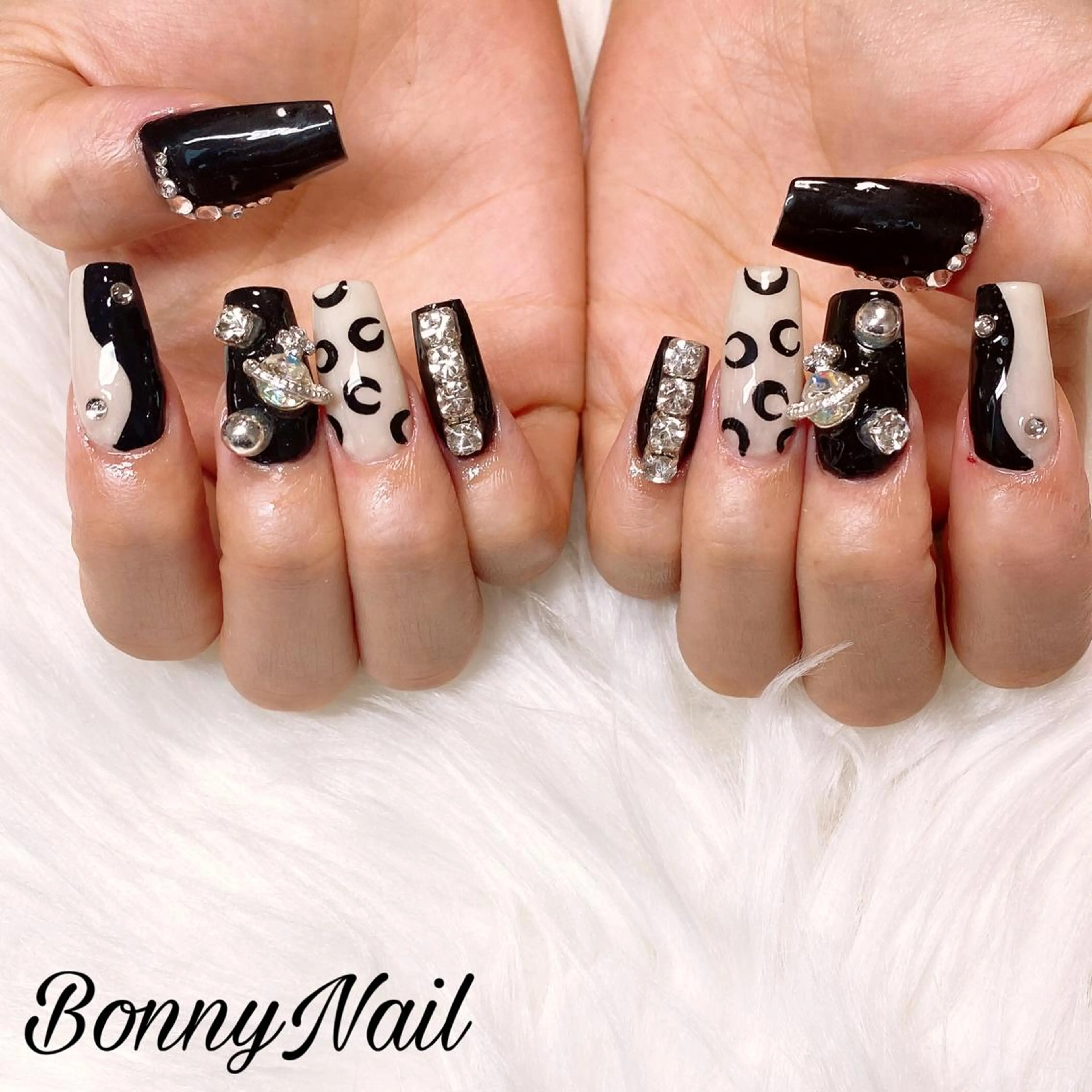 ネイル スカルプネイル Bonny Nailのネイルデザイン