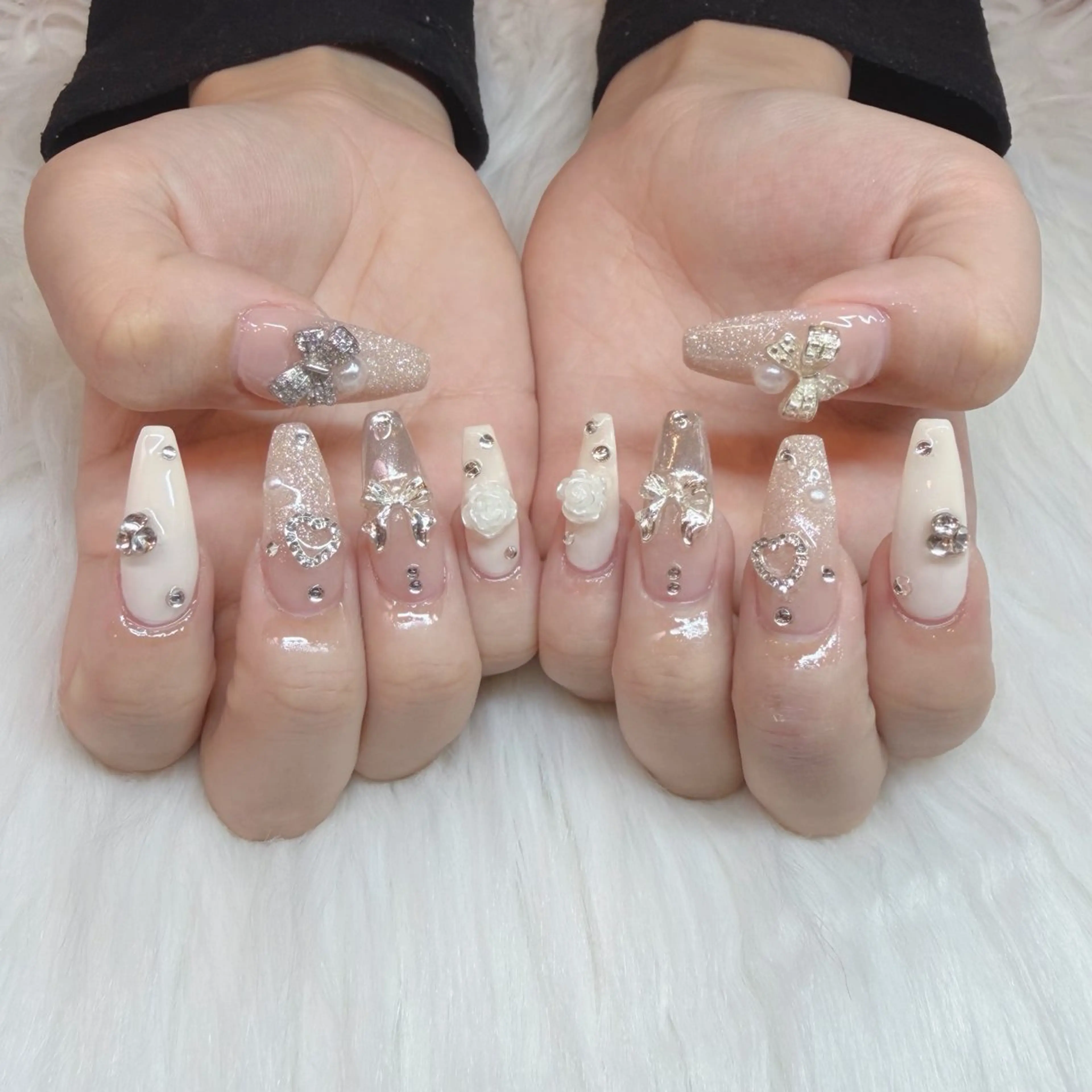 ロング ハンドネイル HANA うるののネイルデザイン