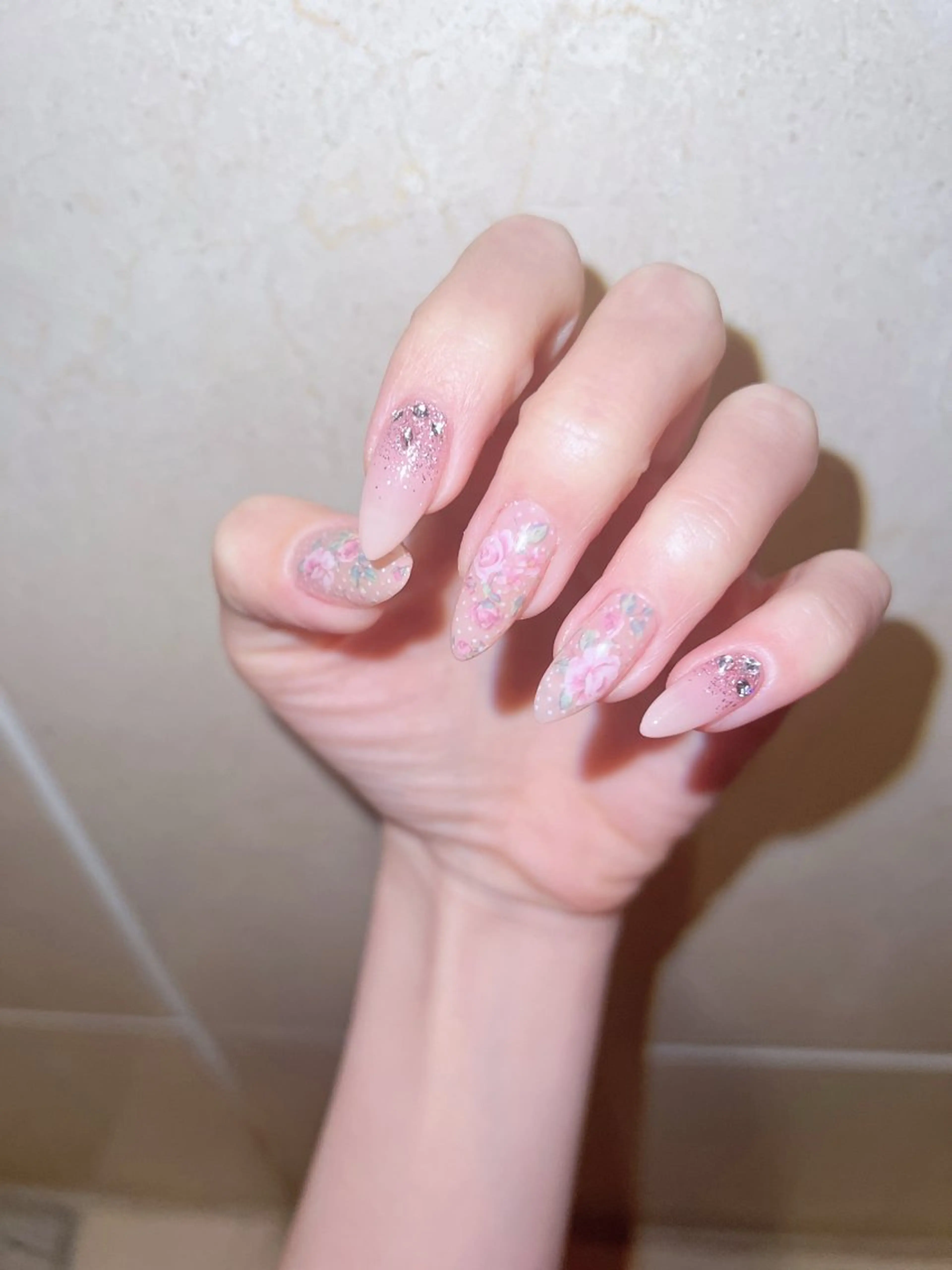 ネイル ハンドネイル CHER NAIL(シェルネイル)所属・cher loydのネイルデザイン