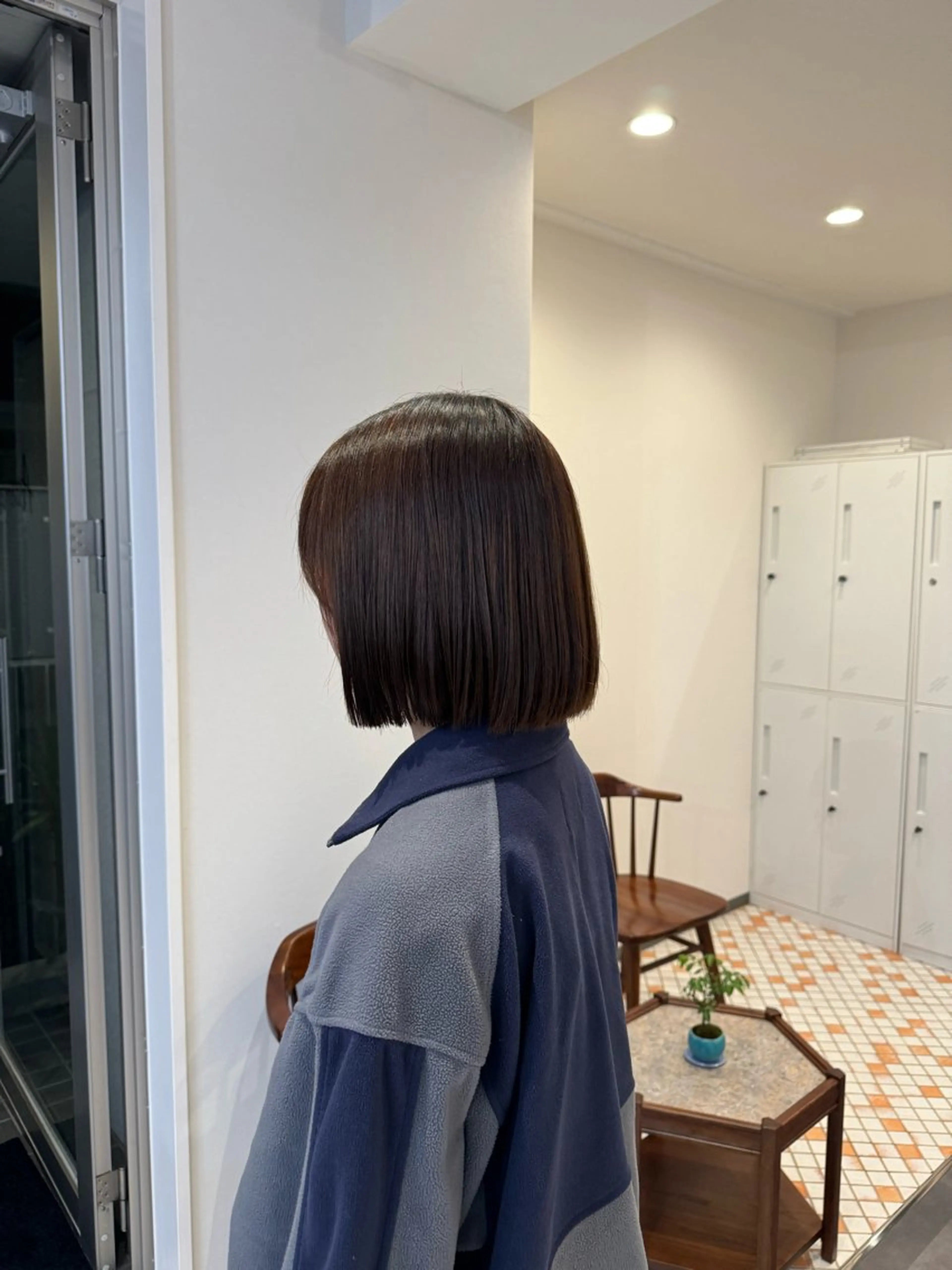 ミディアム ボブ 髪質改善 縮毛矯正 カット 縮毛矯正 岩城 由佳のヘアスタイル