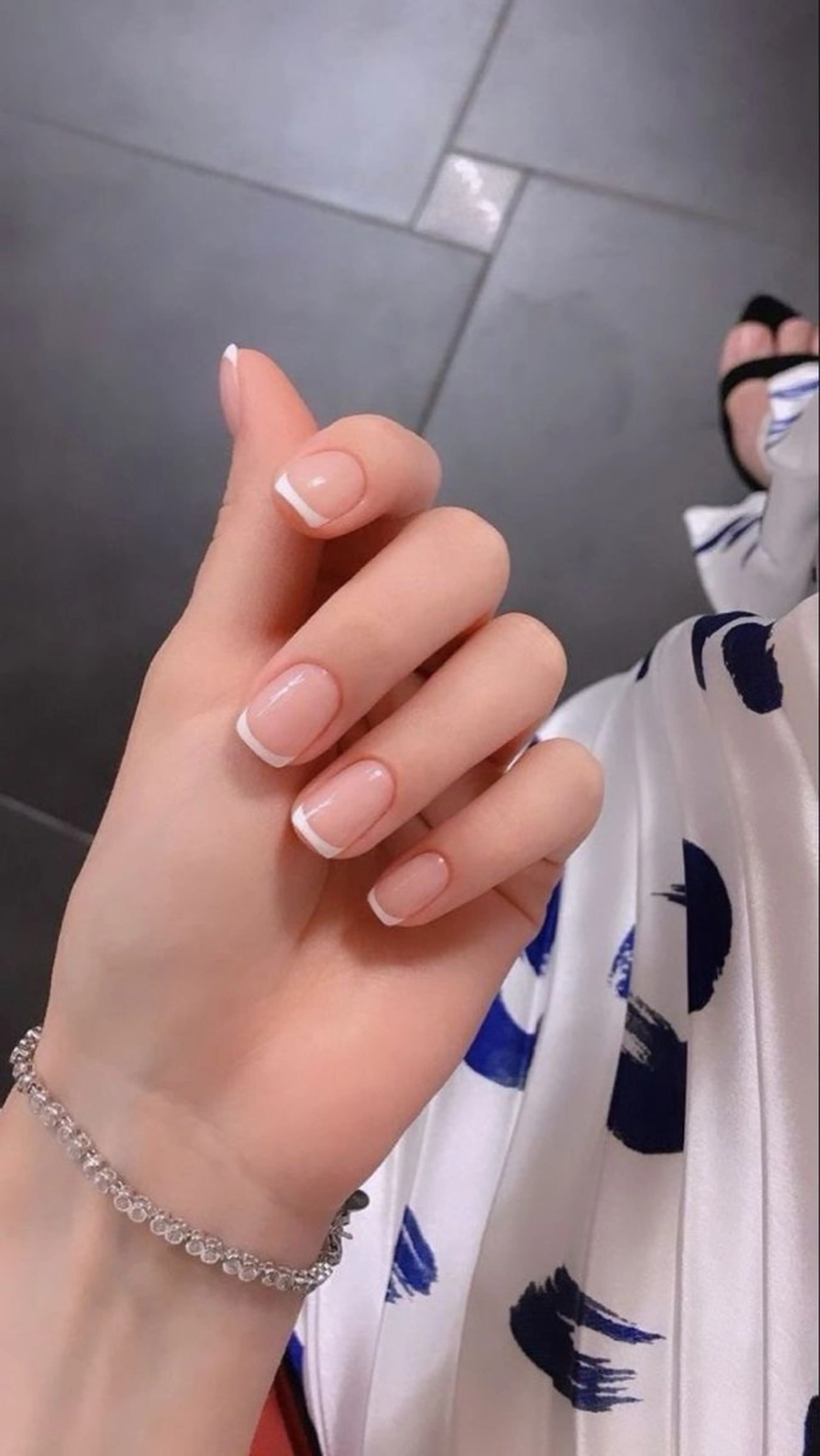 ネイル アートネイル オーロラネイル ブルー クリアネイル ジェルネイル 綾瀬 はるのネイルデザイン