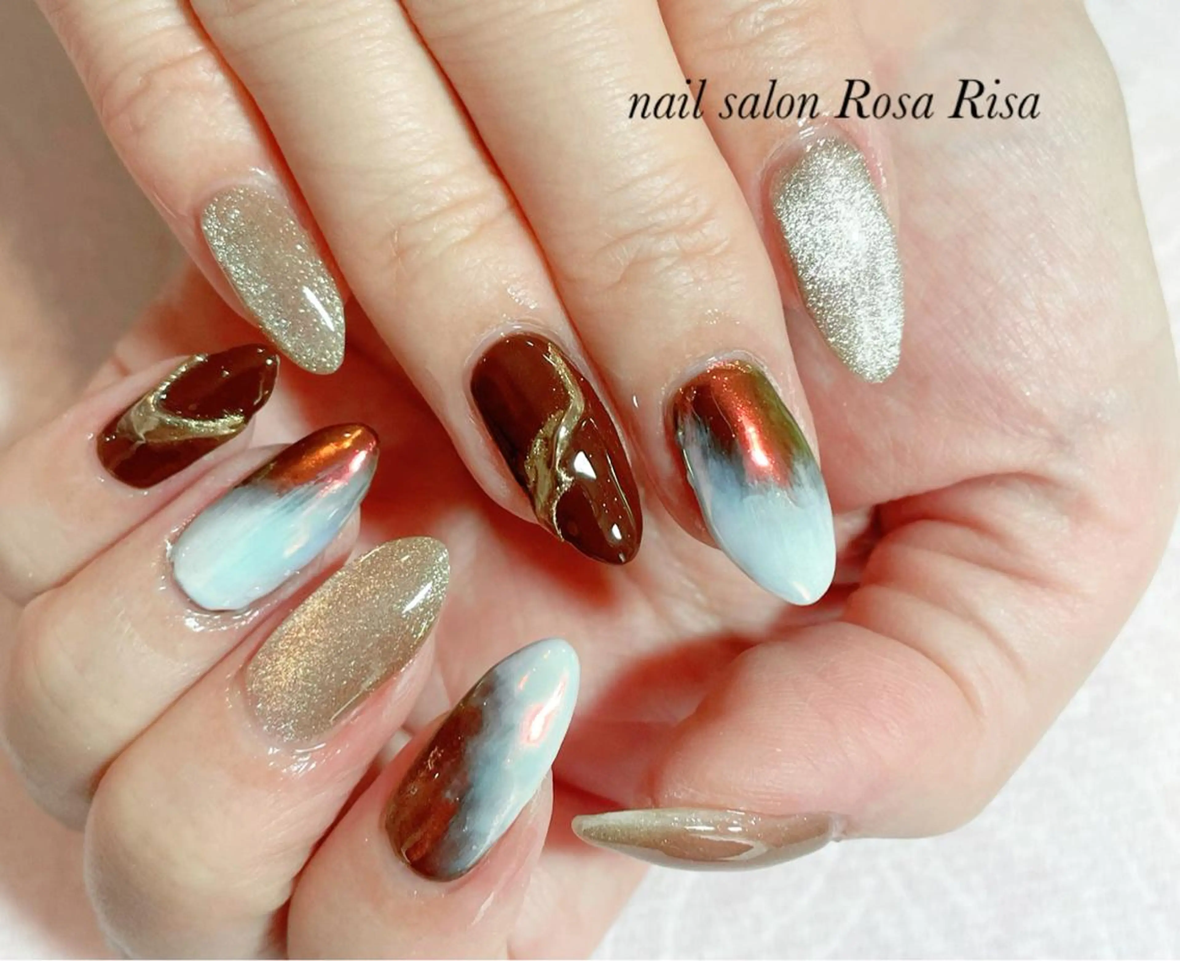 セミロング ネイル ネイルスタジオ シェイクユアハンズのネイルデザイン