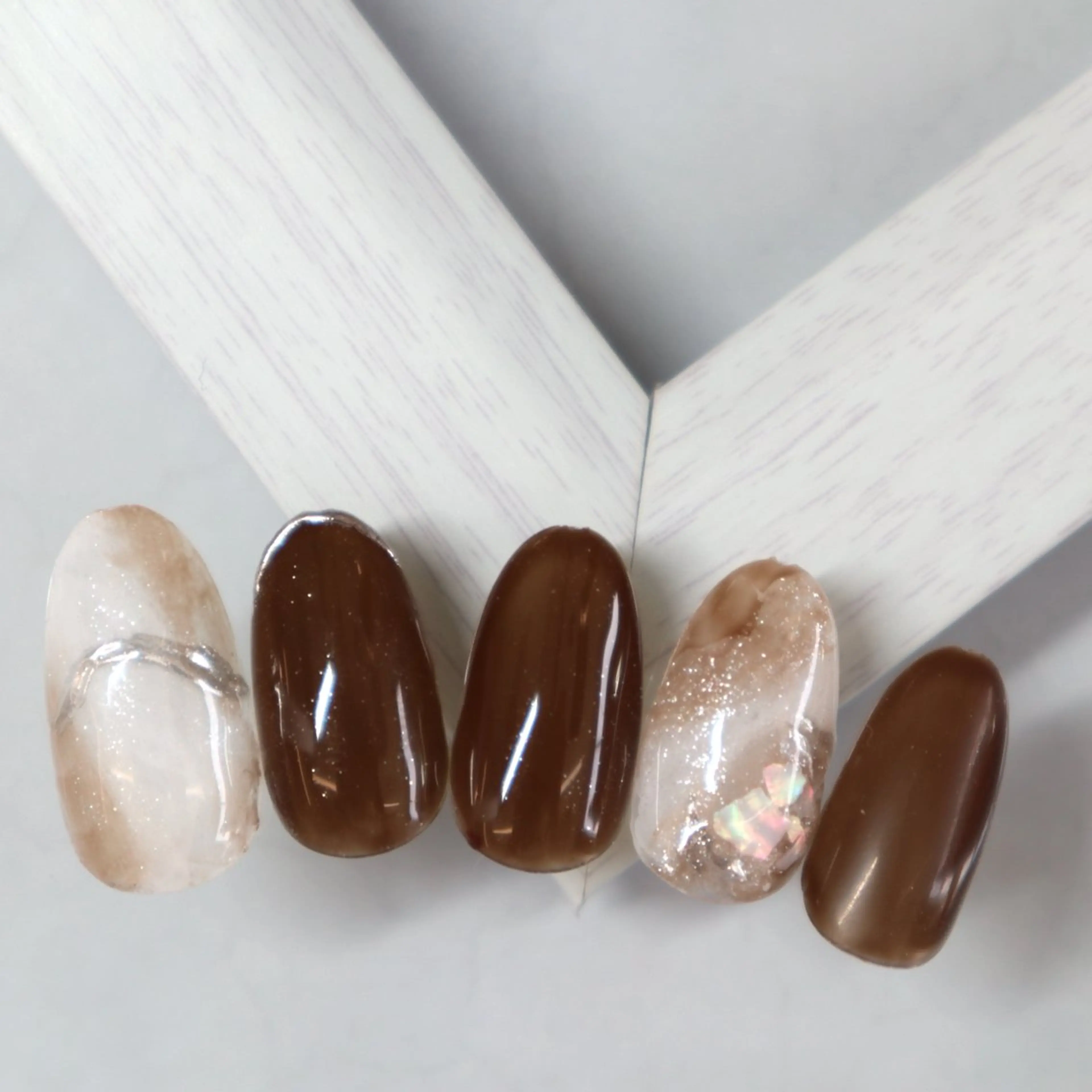 ネイル L‘ねいる 江坂店 エルネイルエサカテンのネイルデザイン