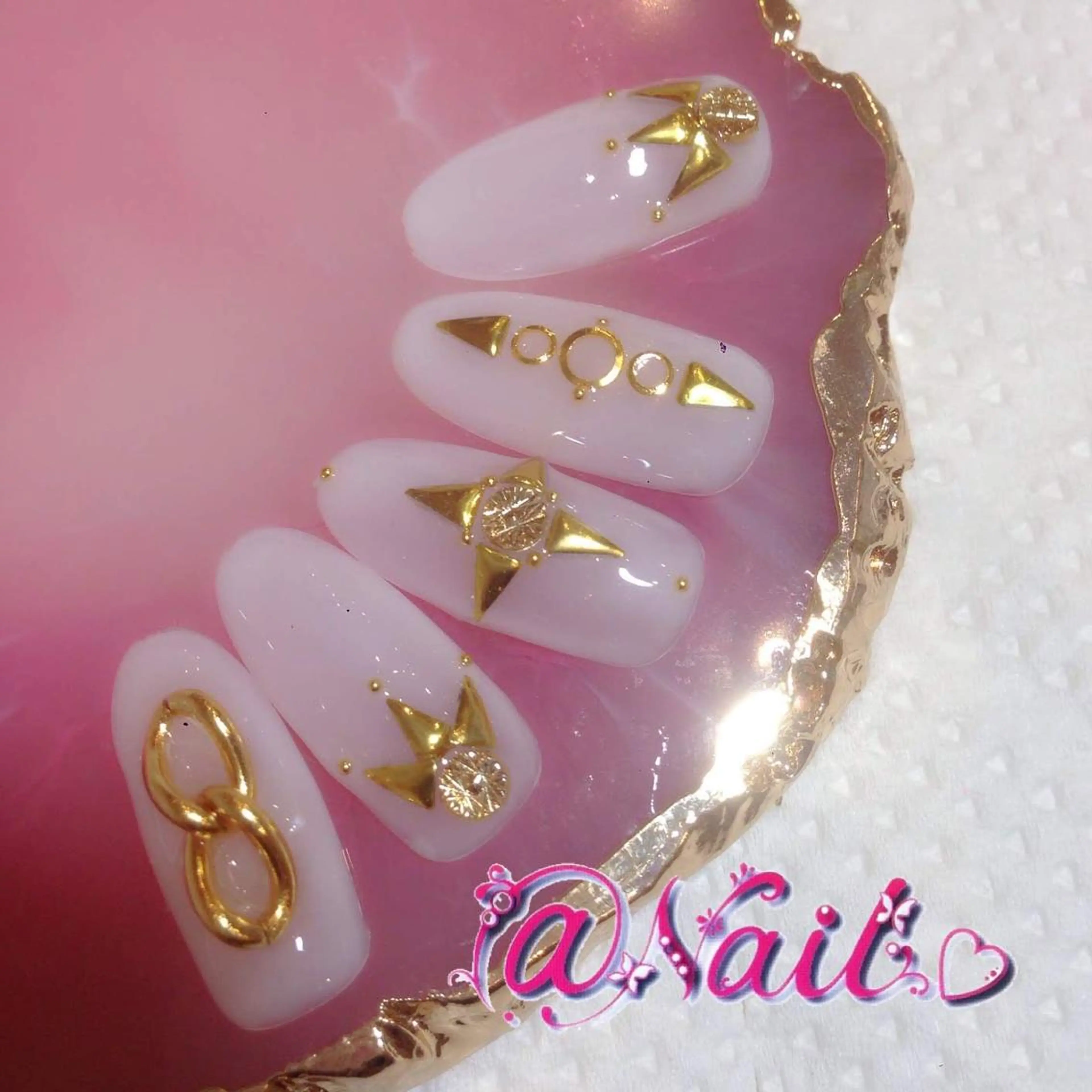 ネイル ネイルチップ 小尾 栞のネイルデザイン