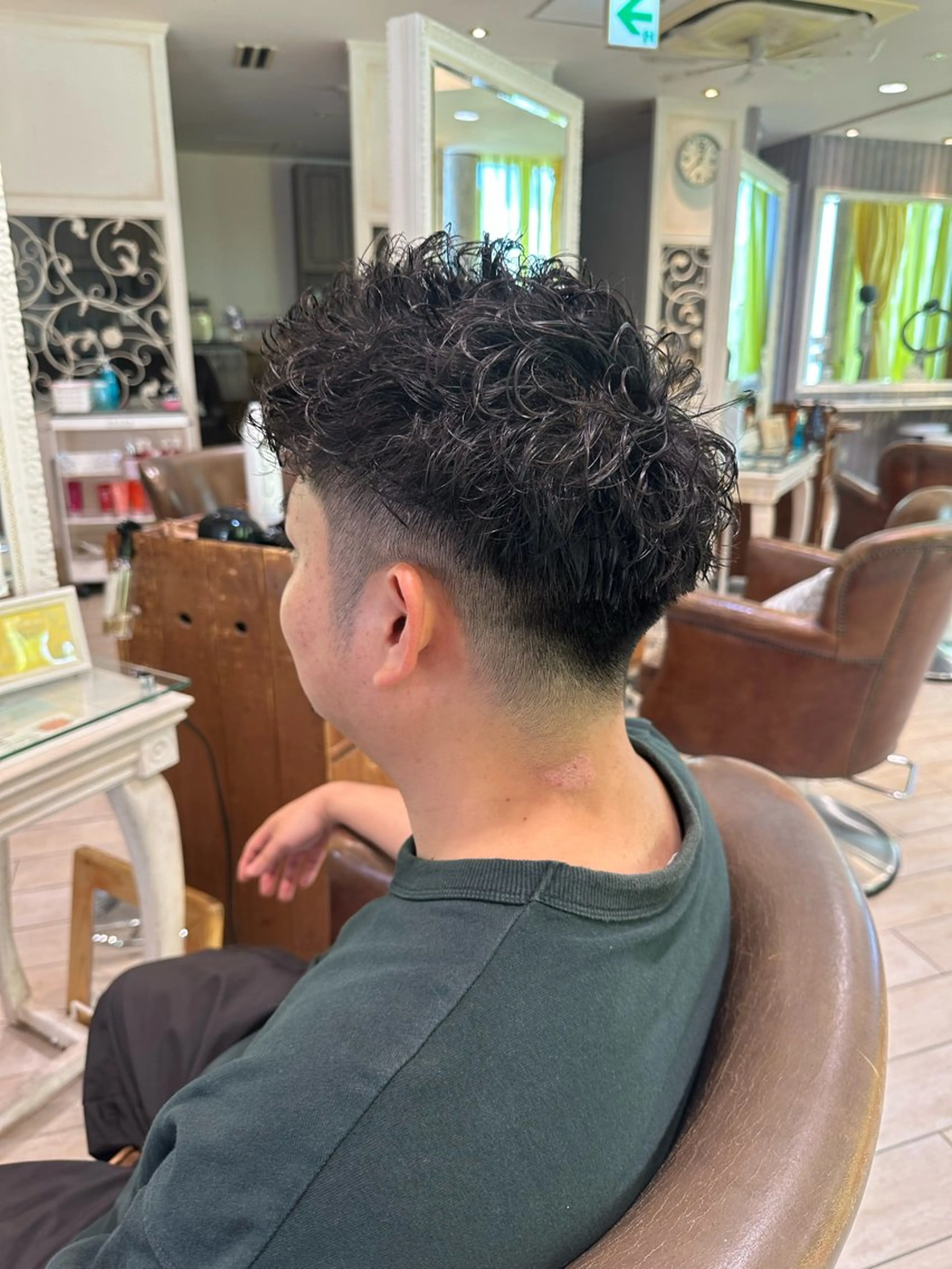 パーマ メンズ カット パーマ 増渕 駿介のヘアスタイル