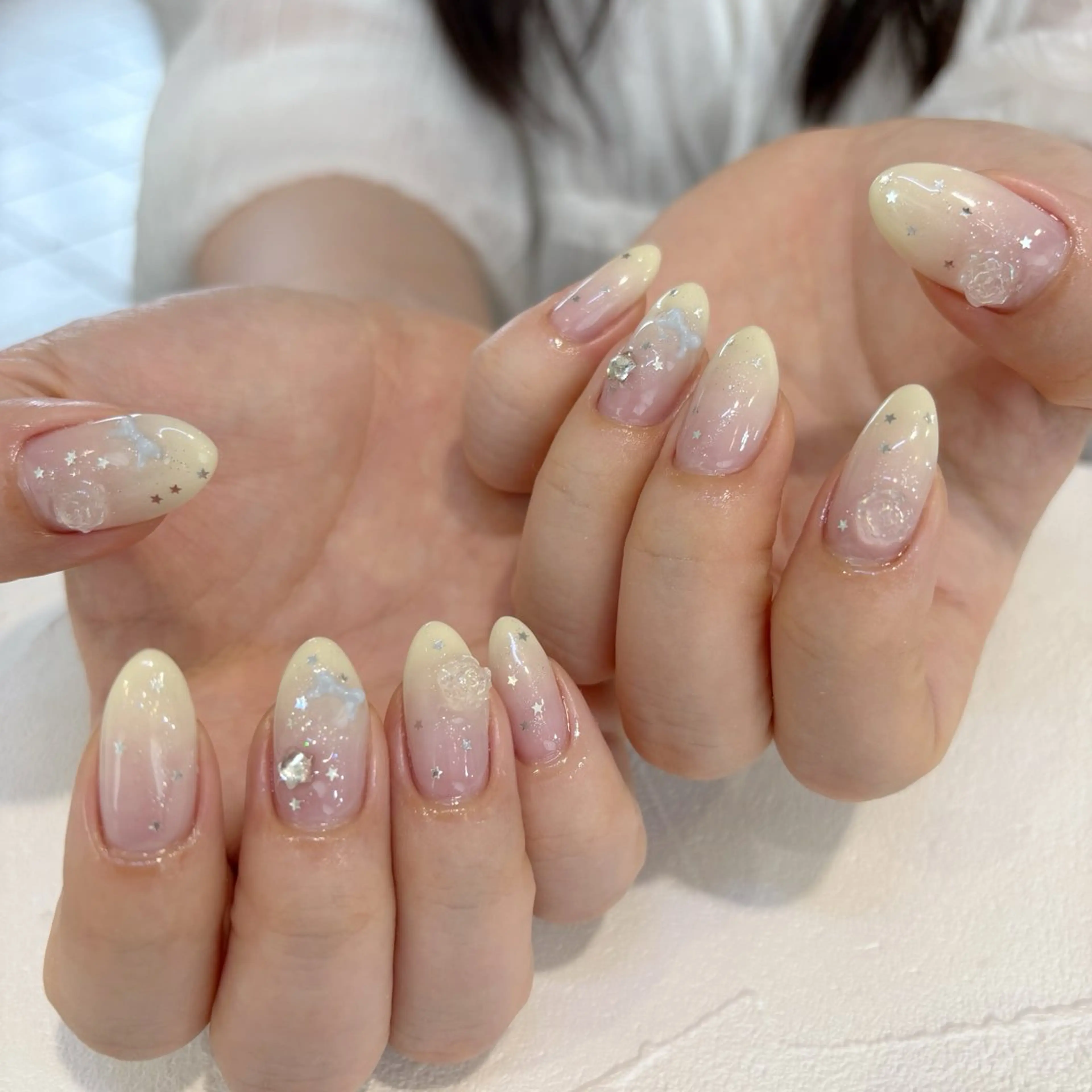 ネイル ハンドネイル 鈴木 里奈のネイルデザイン