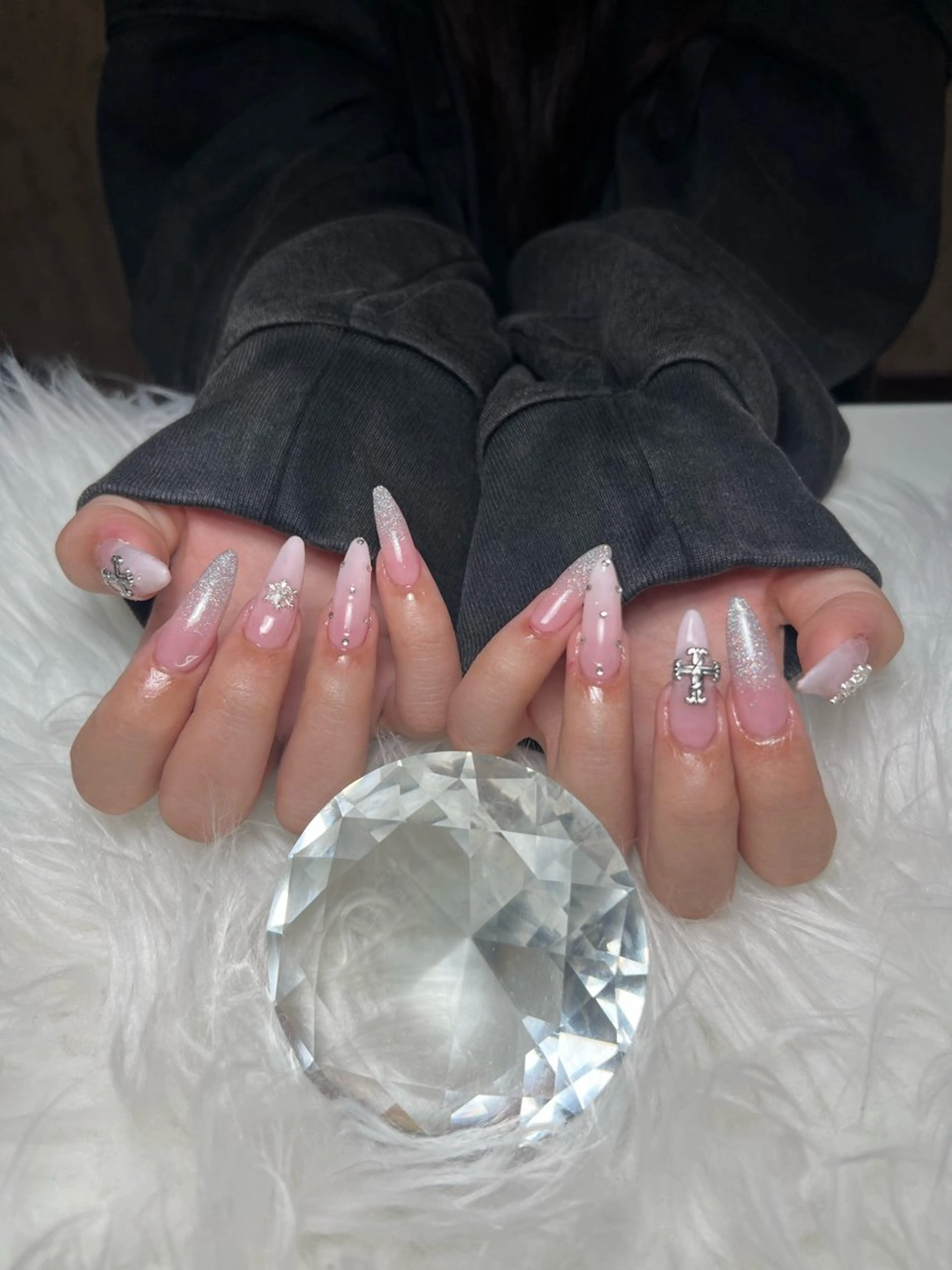 ネイル ハンドネイル 井尻 紗菜のネイルデザイン