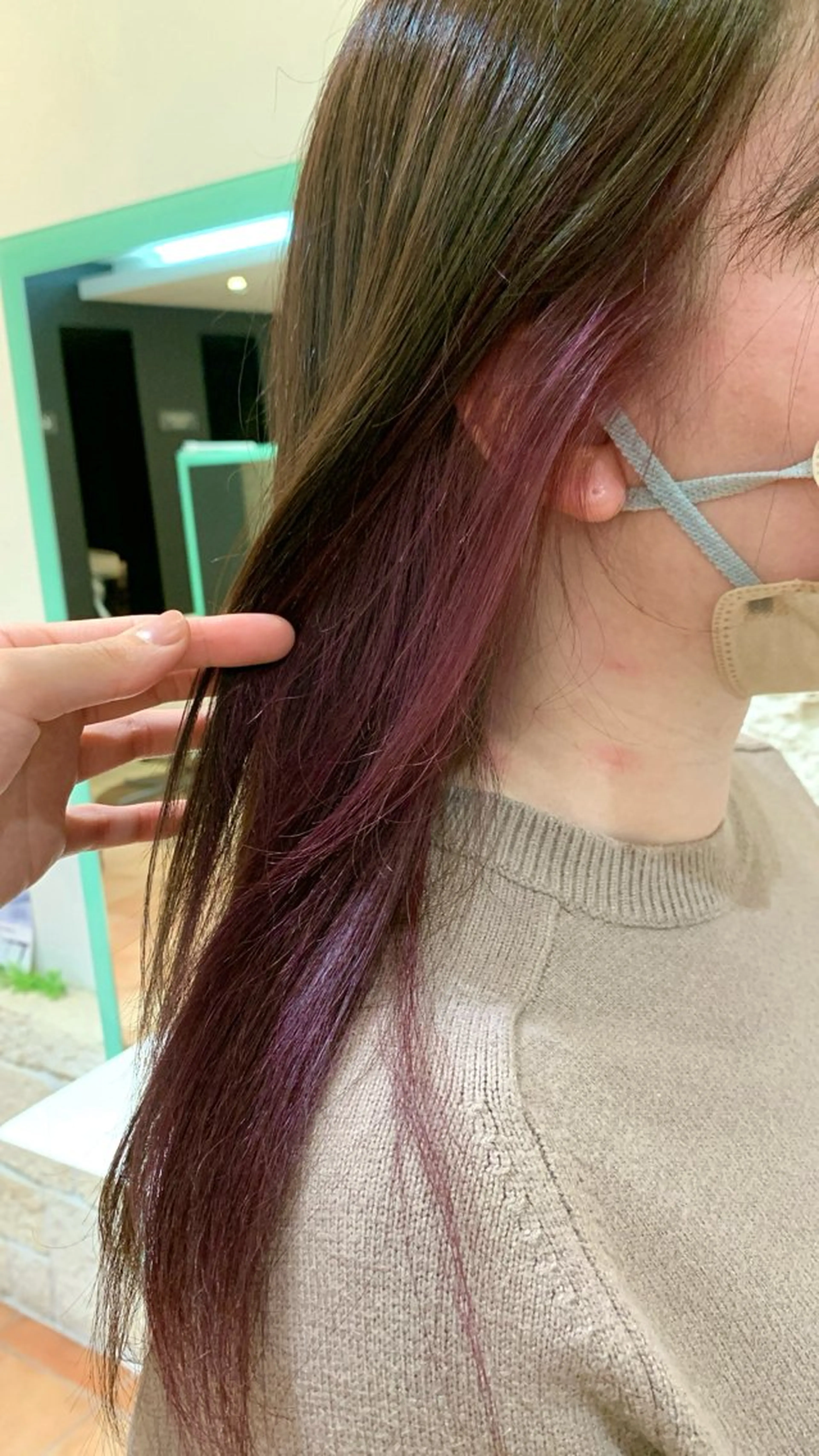 ロング カラー Lamp 柏 山口 か乃 ブリーチカラーのヘアスタイル