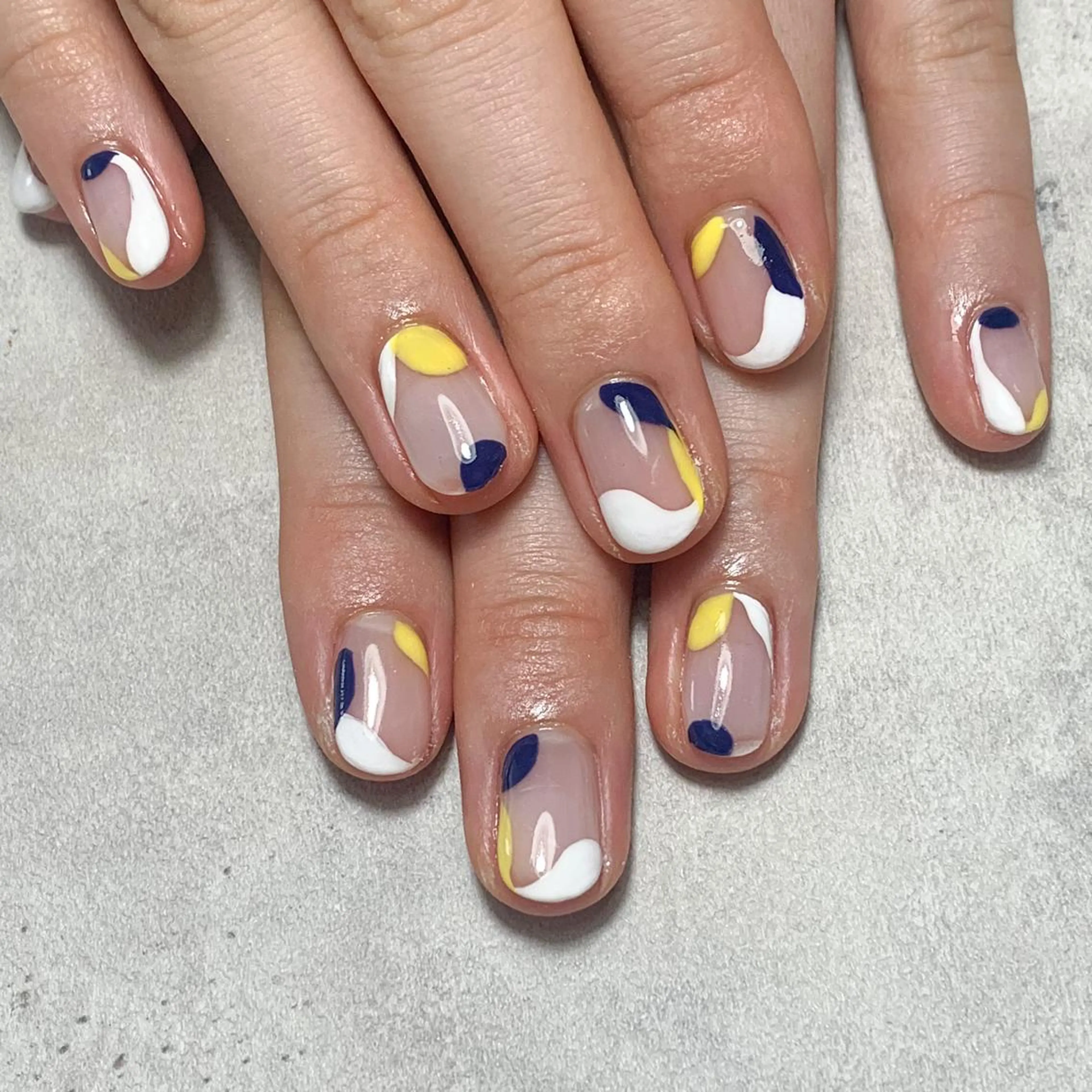 ネイル atelier FIORITURA所属・FIORITURA aiのネイルデザイン