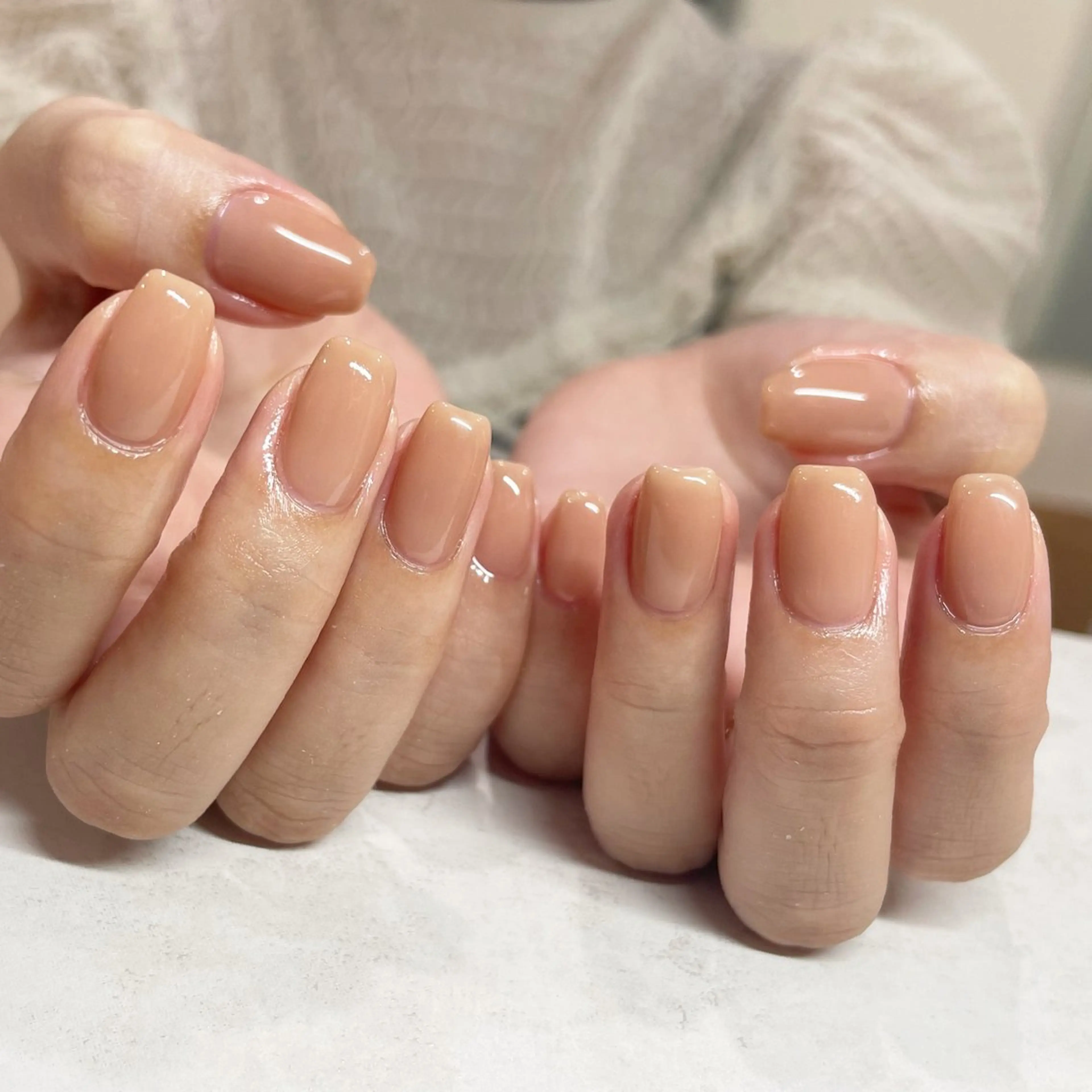 ネイル 氷ネイル・うるうるネイル ぷっくりネイル スクエアネイル パラジェルサロン 大人女性が通うサロンのネイルデザイン