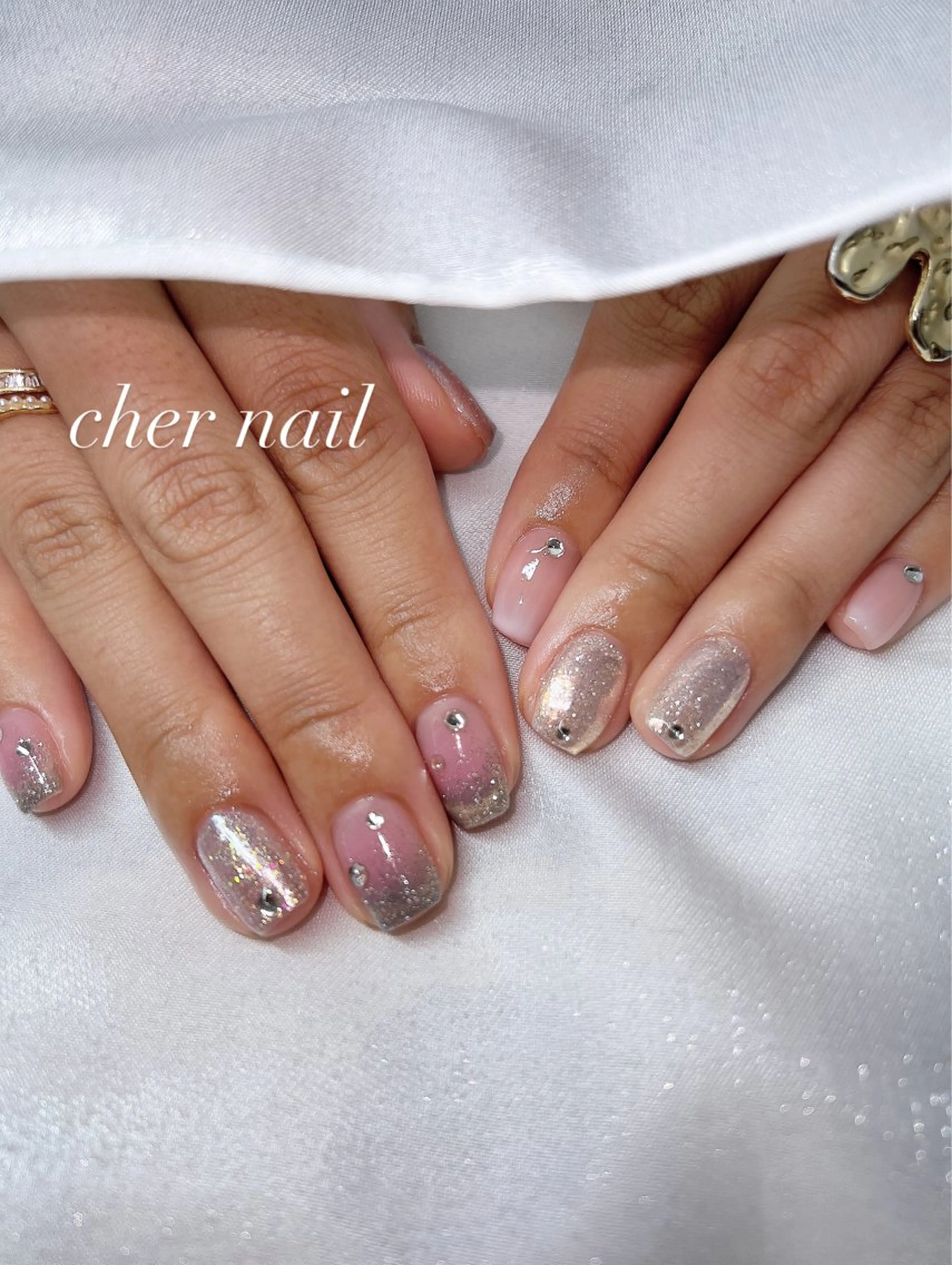 ネイル チークネイル フラッシュネイル マグネットネイル CHER NAIL(シェルネイル)所属・cher loydのネイルデザイン