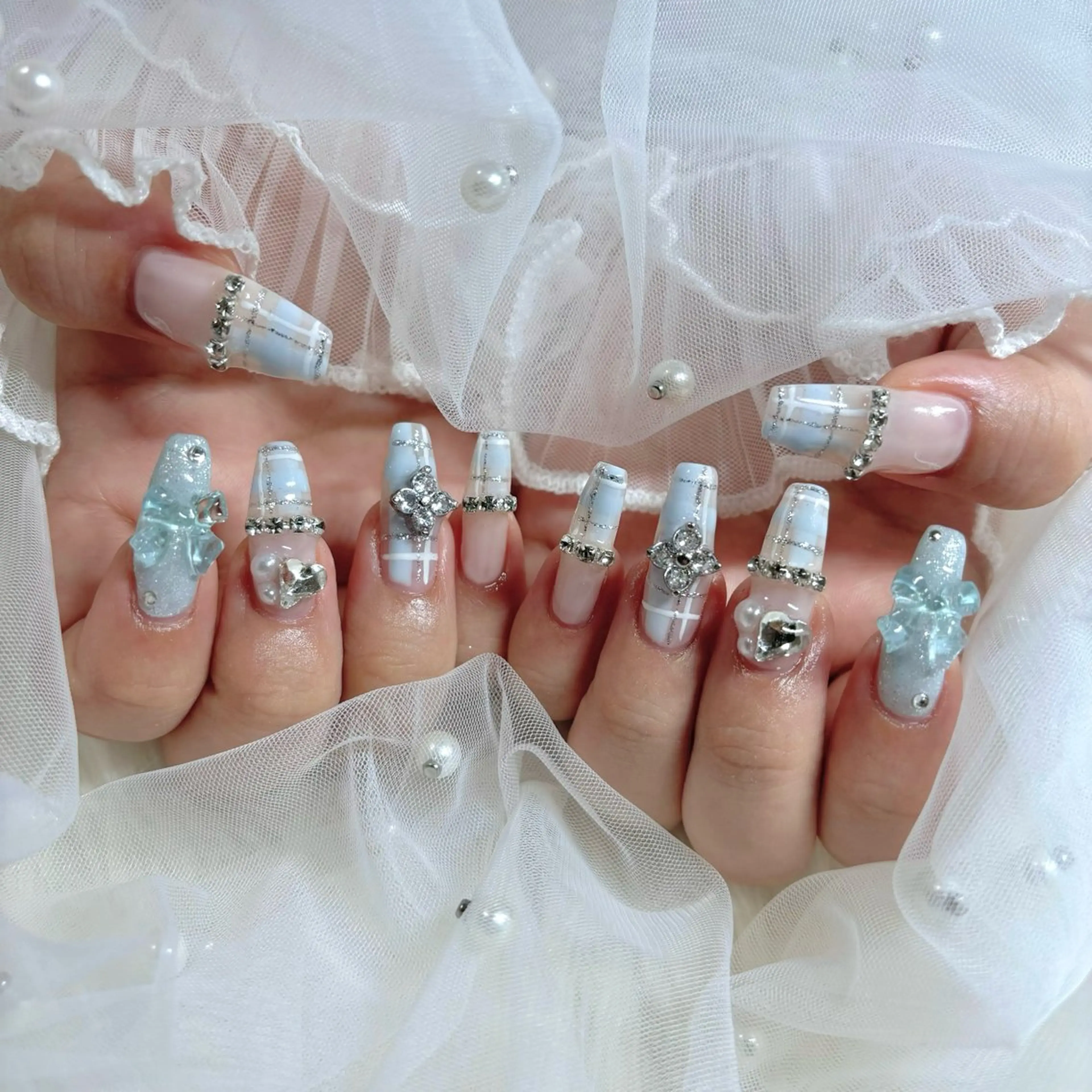 ネイル ハンドネイル Sii nail 🤍SAKIのネイルデザイン