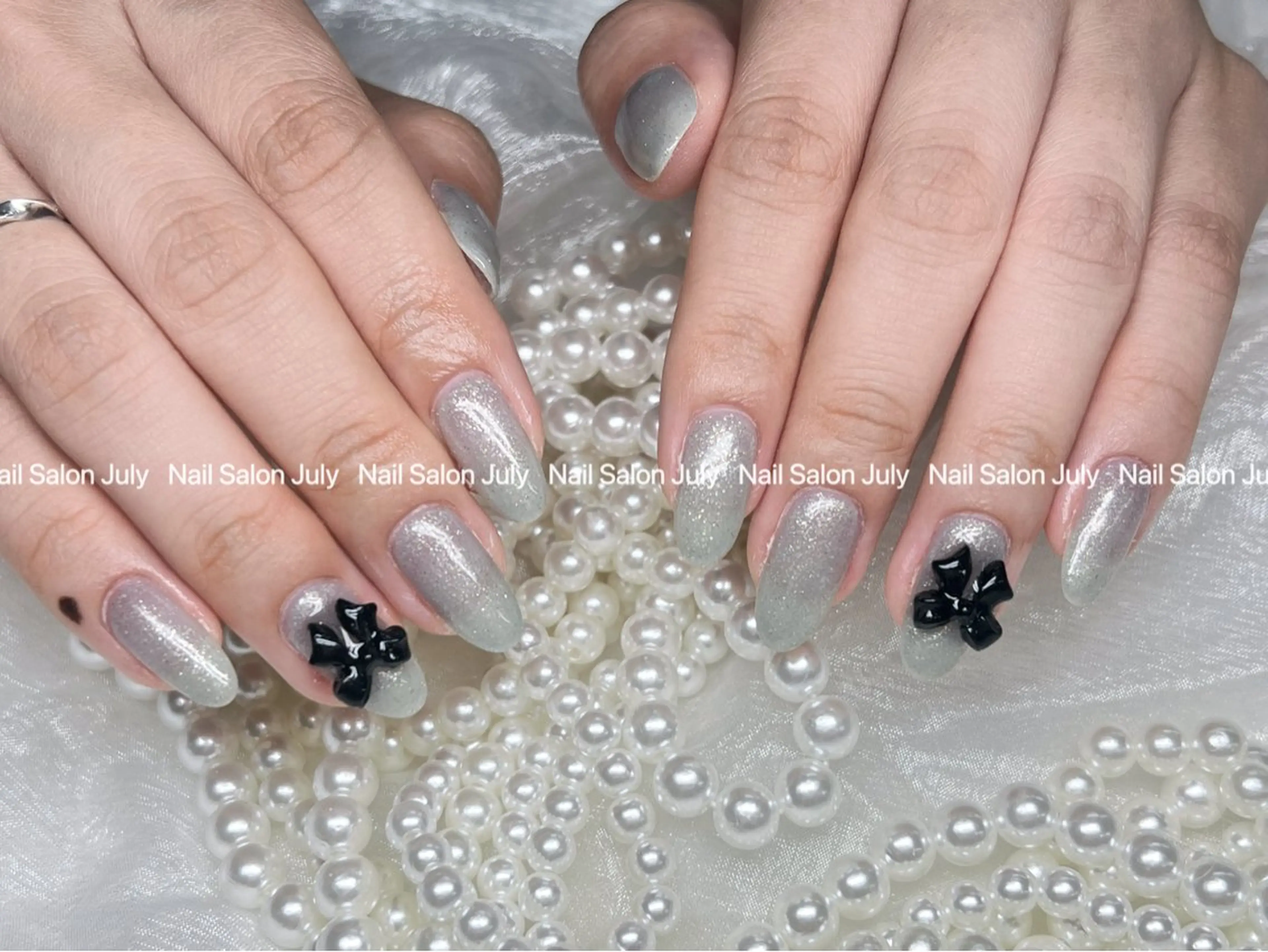 ネイル アートネイル オーロラネイル ジェルネイル ガーリー キラキラネイル July モモのネイルデザイン