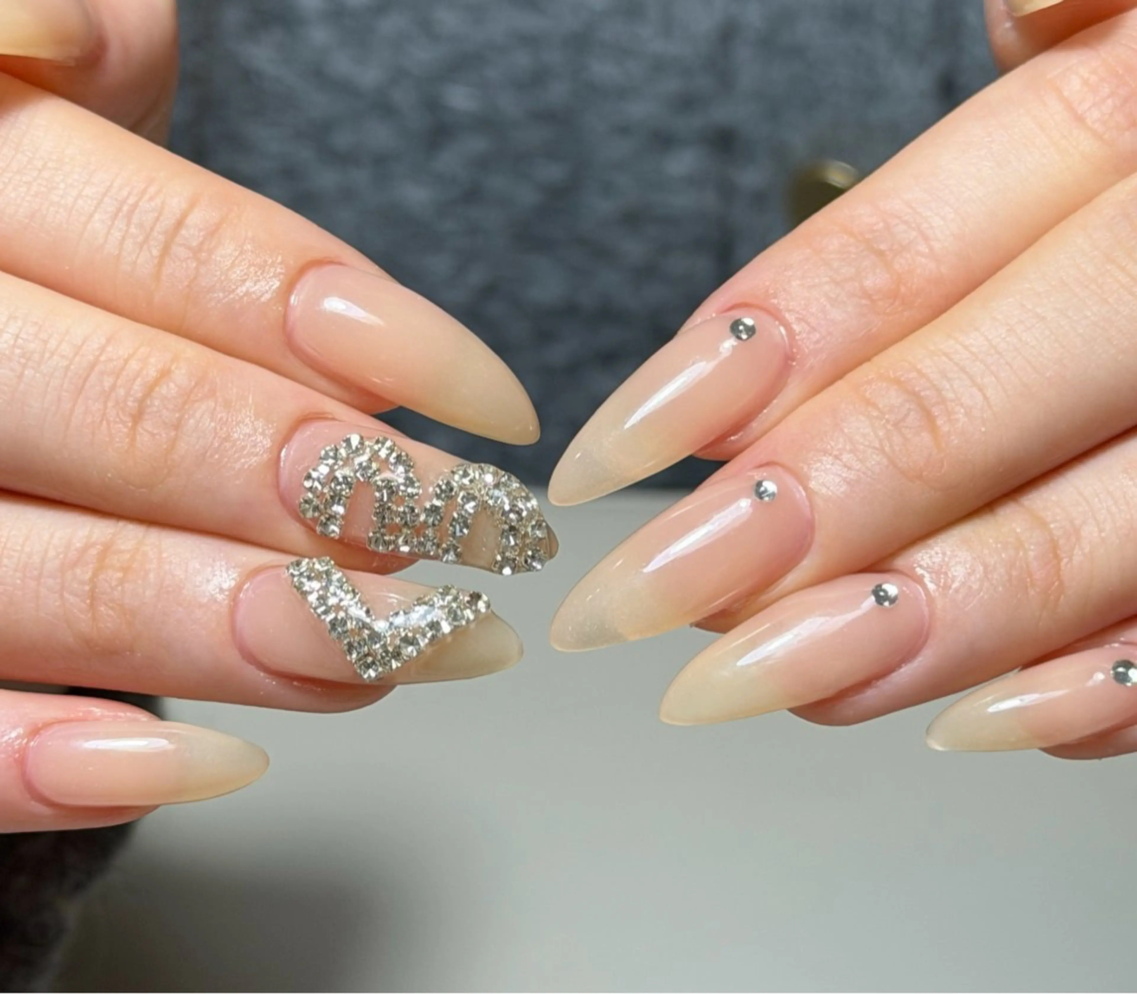 ネイル ハンドネイル ハンドケア 🍑 momo_nailのネイルデザイン