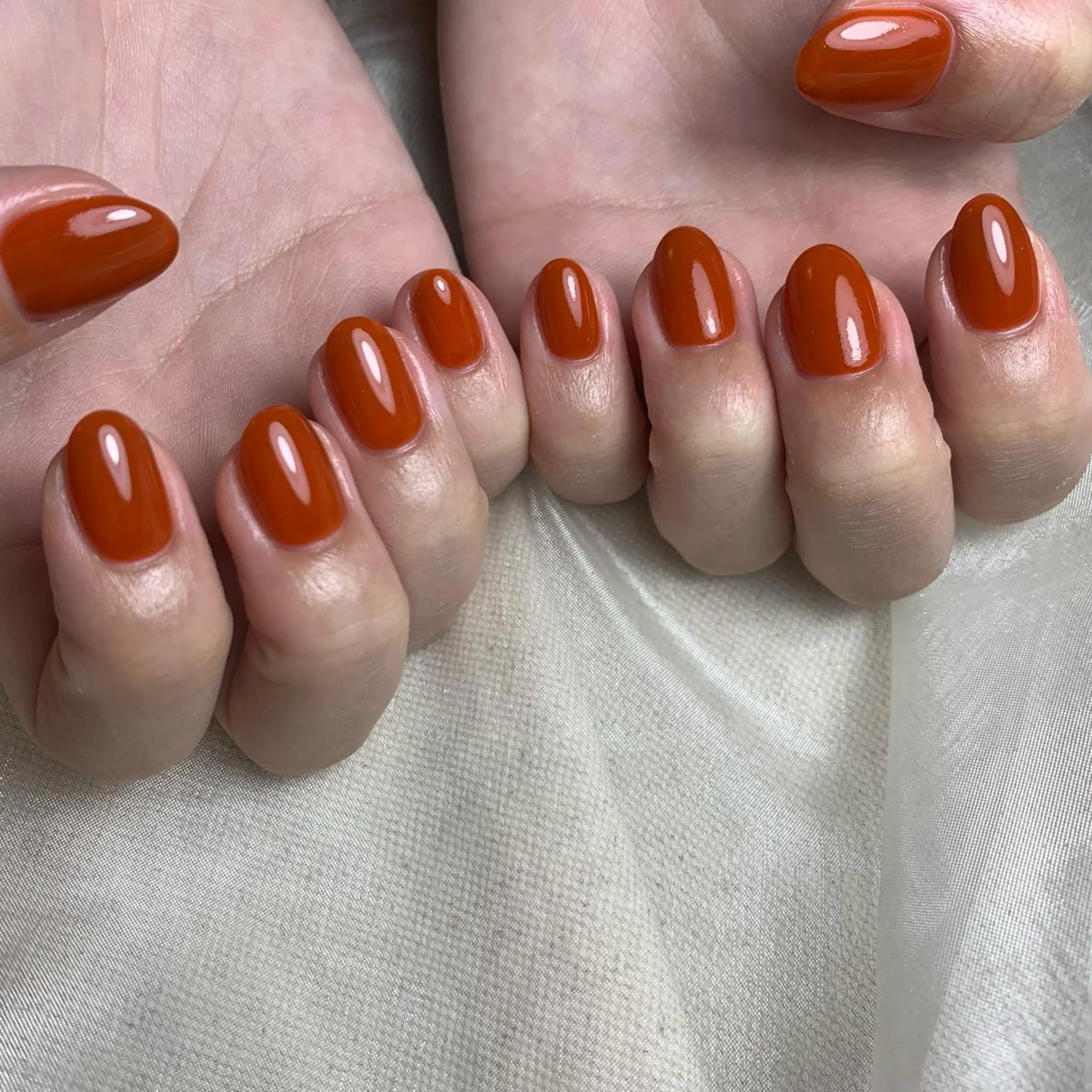 ネイル ハンドネイル repos~ルポ~所属・里見 麗のネイルデザイン