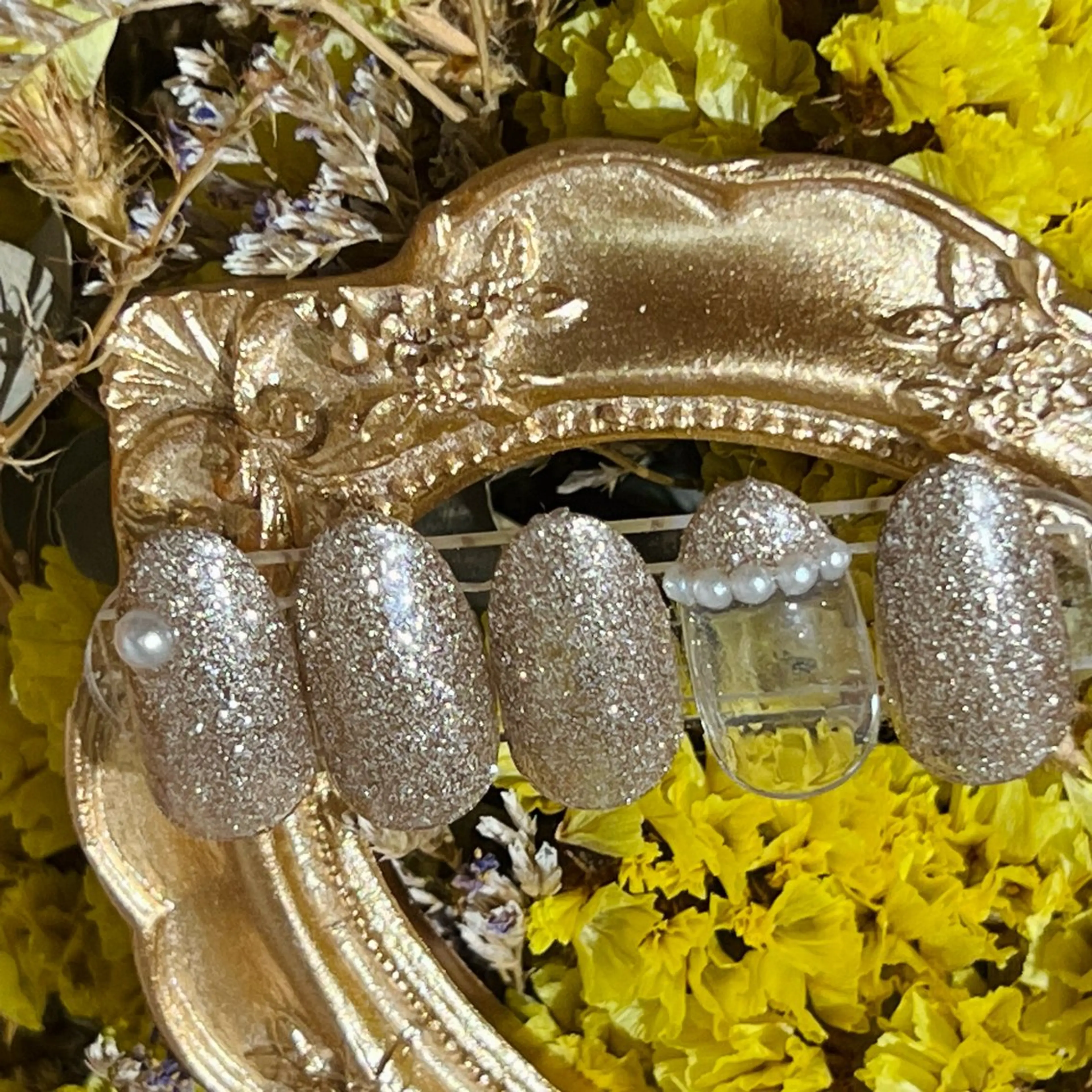 ネイル アートネイル フラッシュネイル フレンチネイル ジェルネイル ガラスフレンチ ハンドネイル You&Me Yukiのネイルデザイン