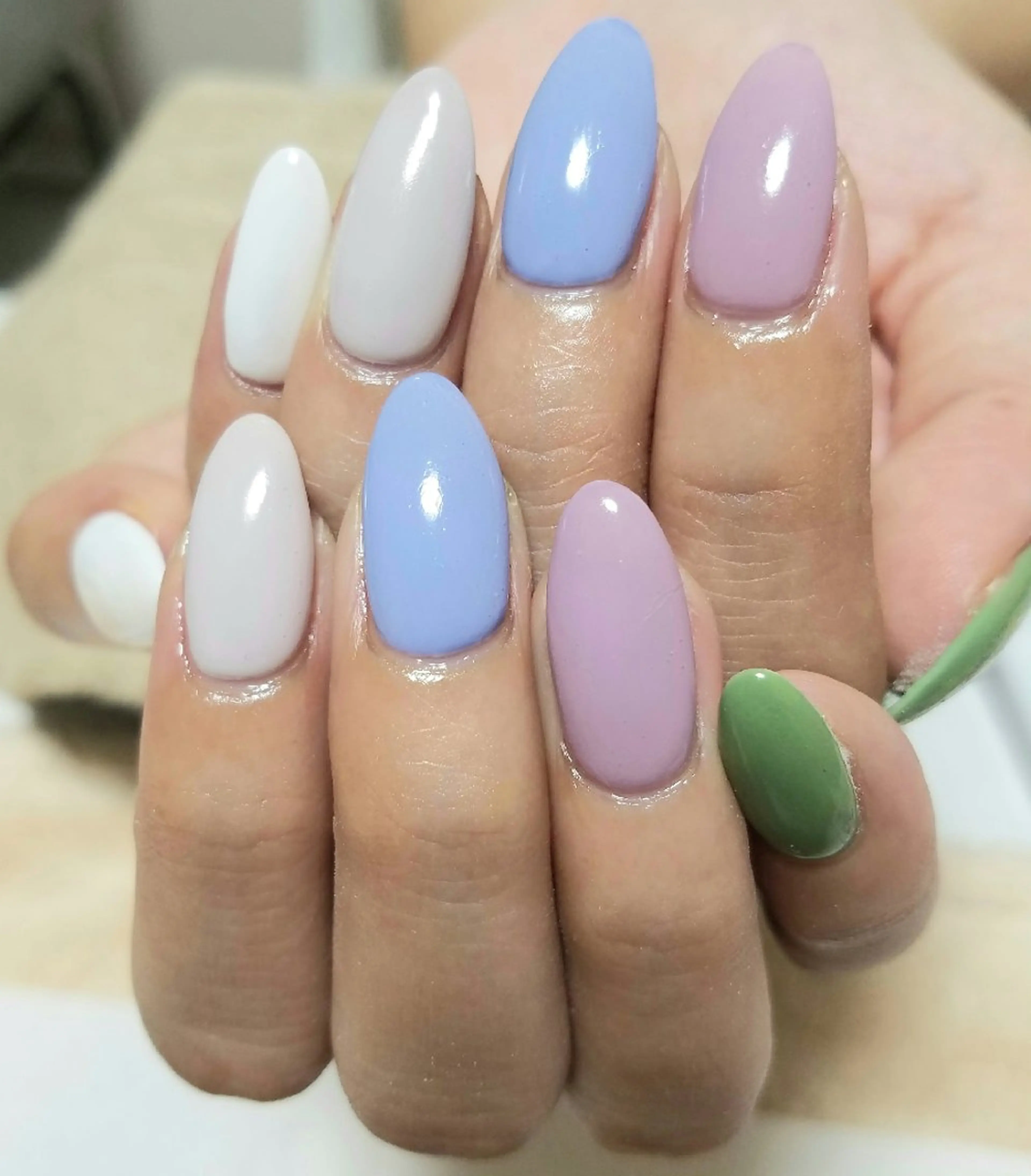ネイル ハンドネイル Nail Room Vi+のネイルデザイン