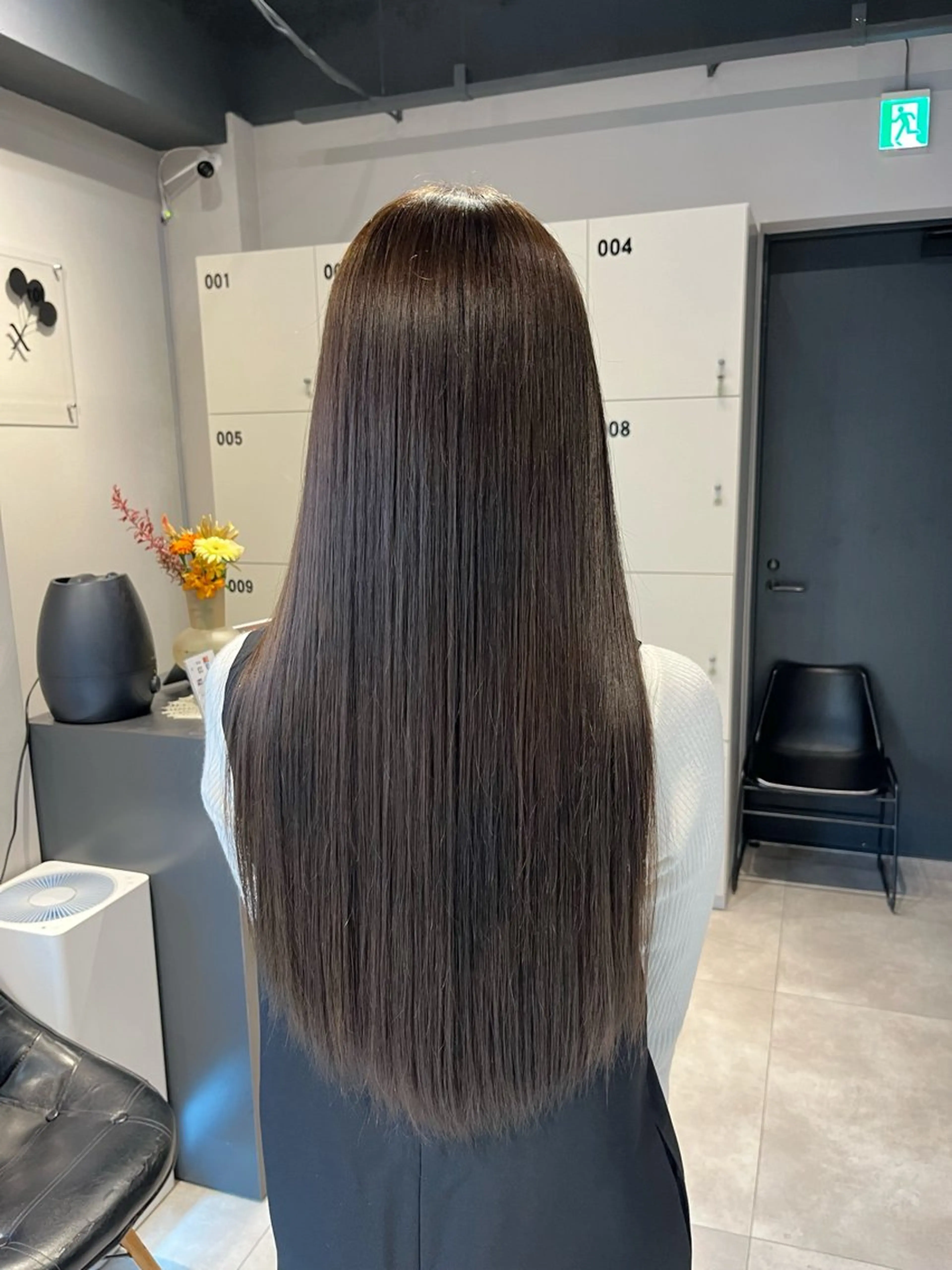 ロング カラー ヘアカラー トリートメント ベージュ/グレージュ 恵比寿/丸山陽平のヘアスタイル