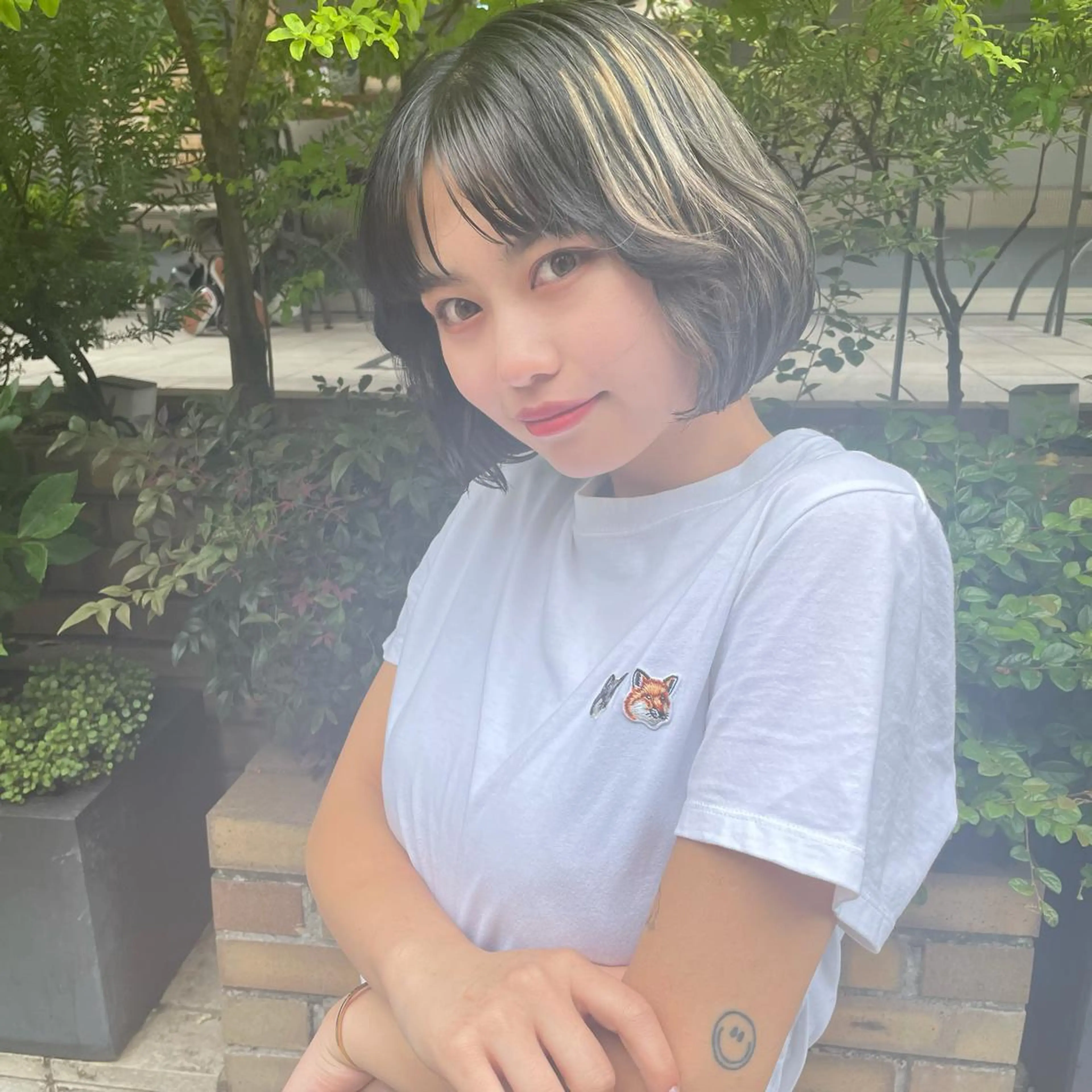 ミディアム ブリーチカラー特化 碇　英朗のヘアスタイル