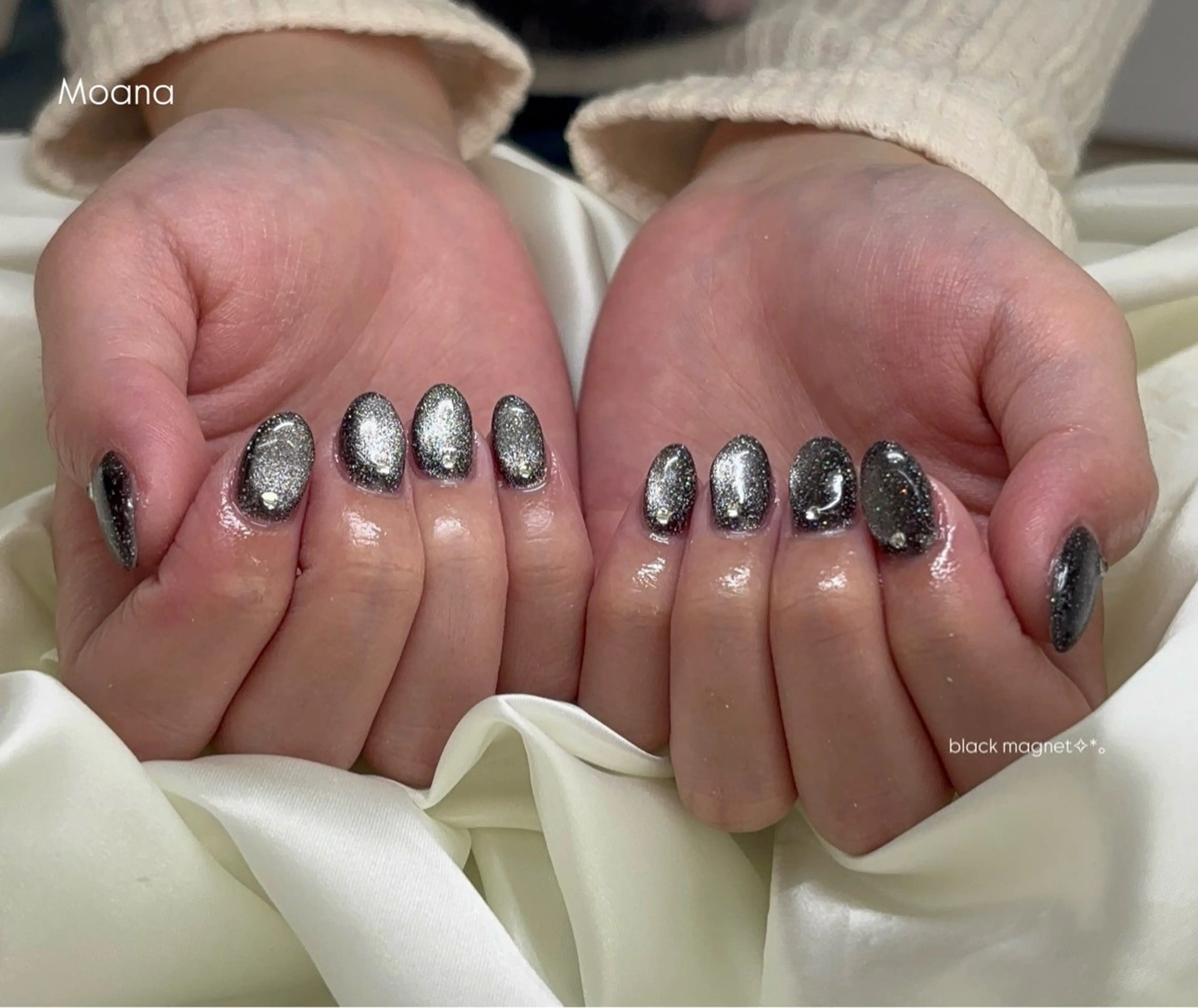 ネイル マグネットネイル シンプルネイル ストーンネイル Moana nail Hiyoriのネイルデザイン