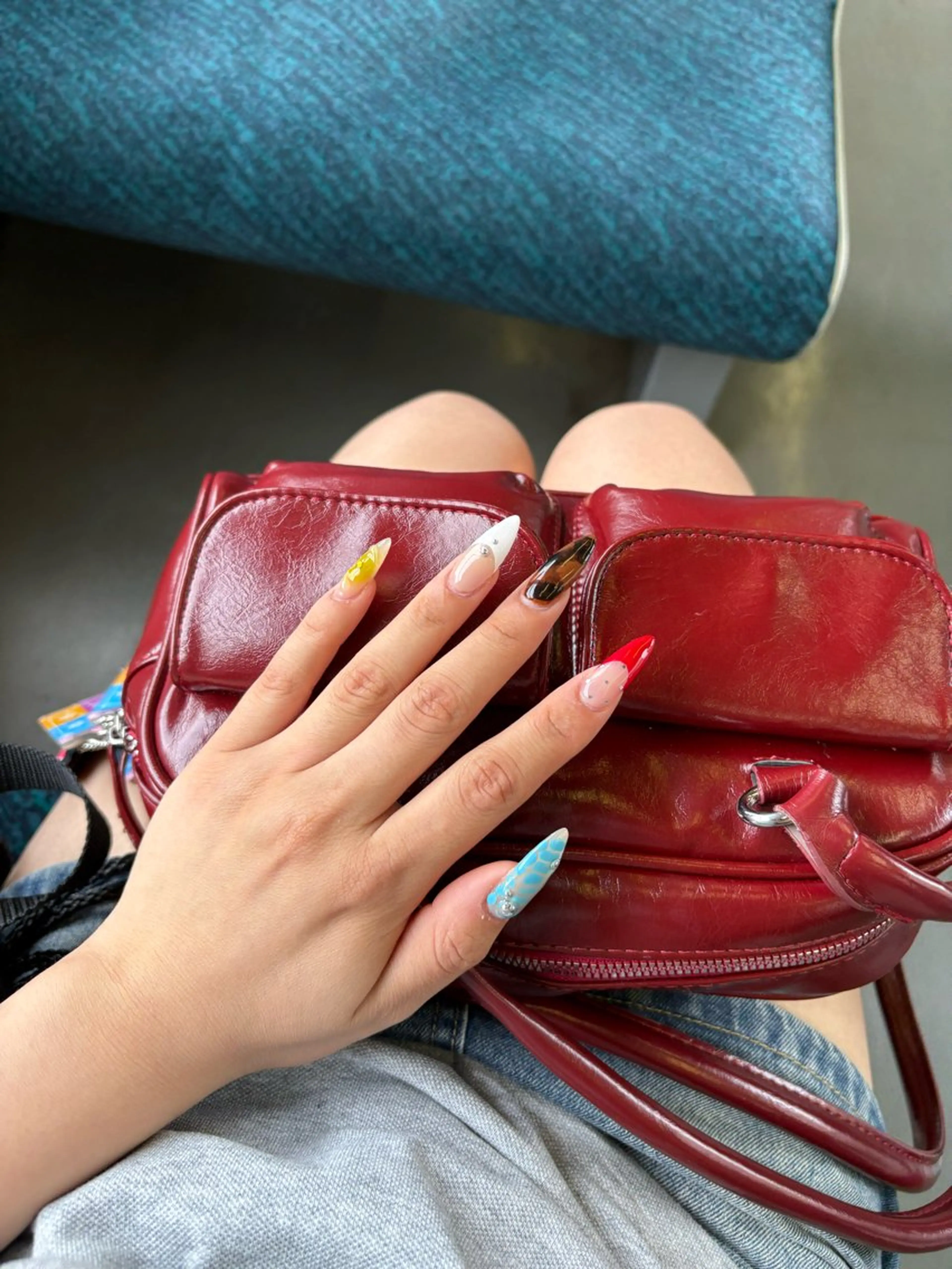 ネイル yuria 🎀海外ネイル🌺のネイルデザイン