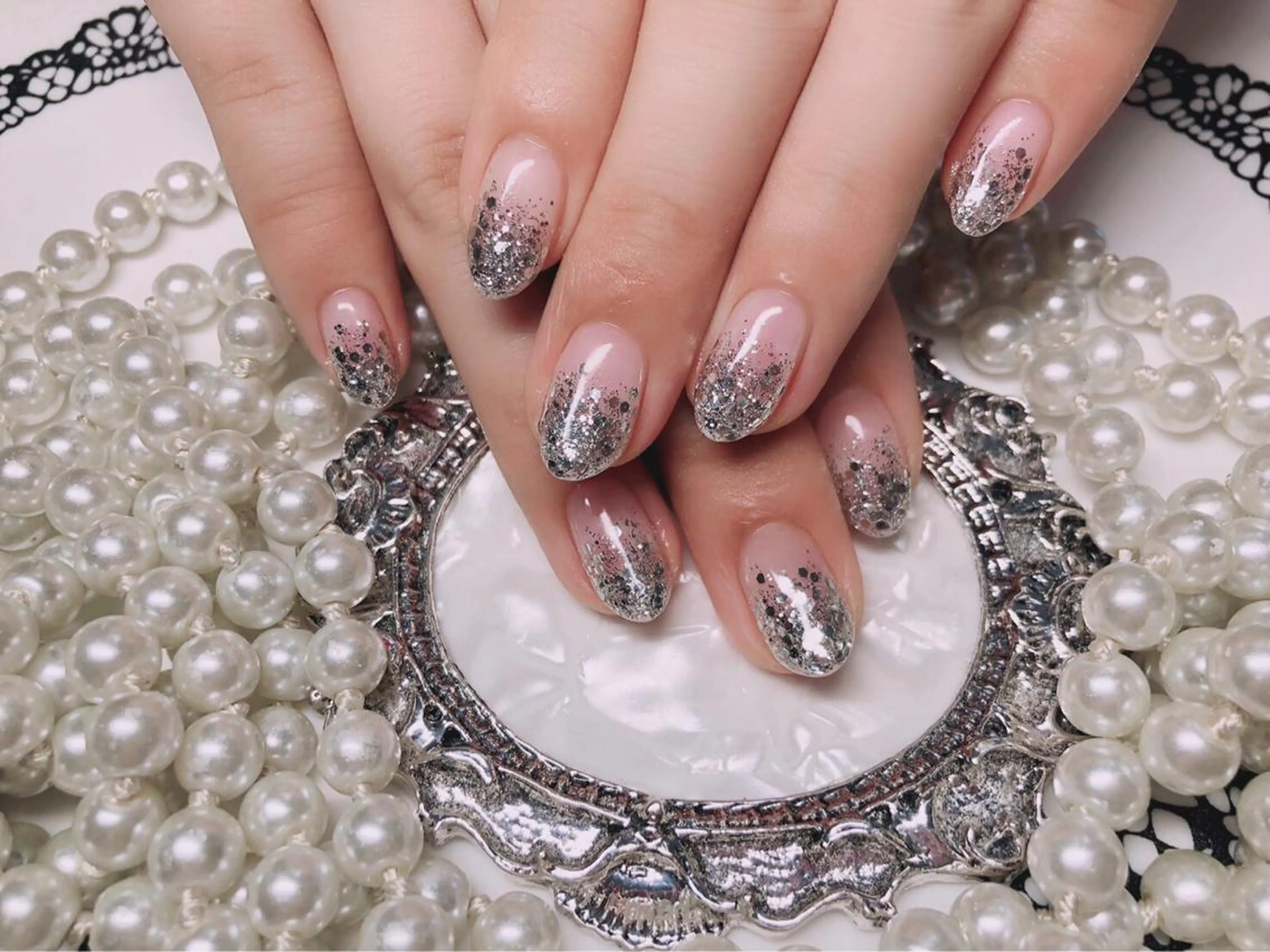 ネイル ハンドネイル マジックミラー所属・マジック ミラーのネイルデザイン