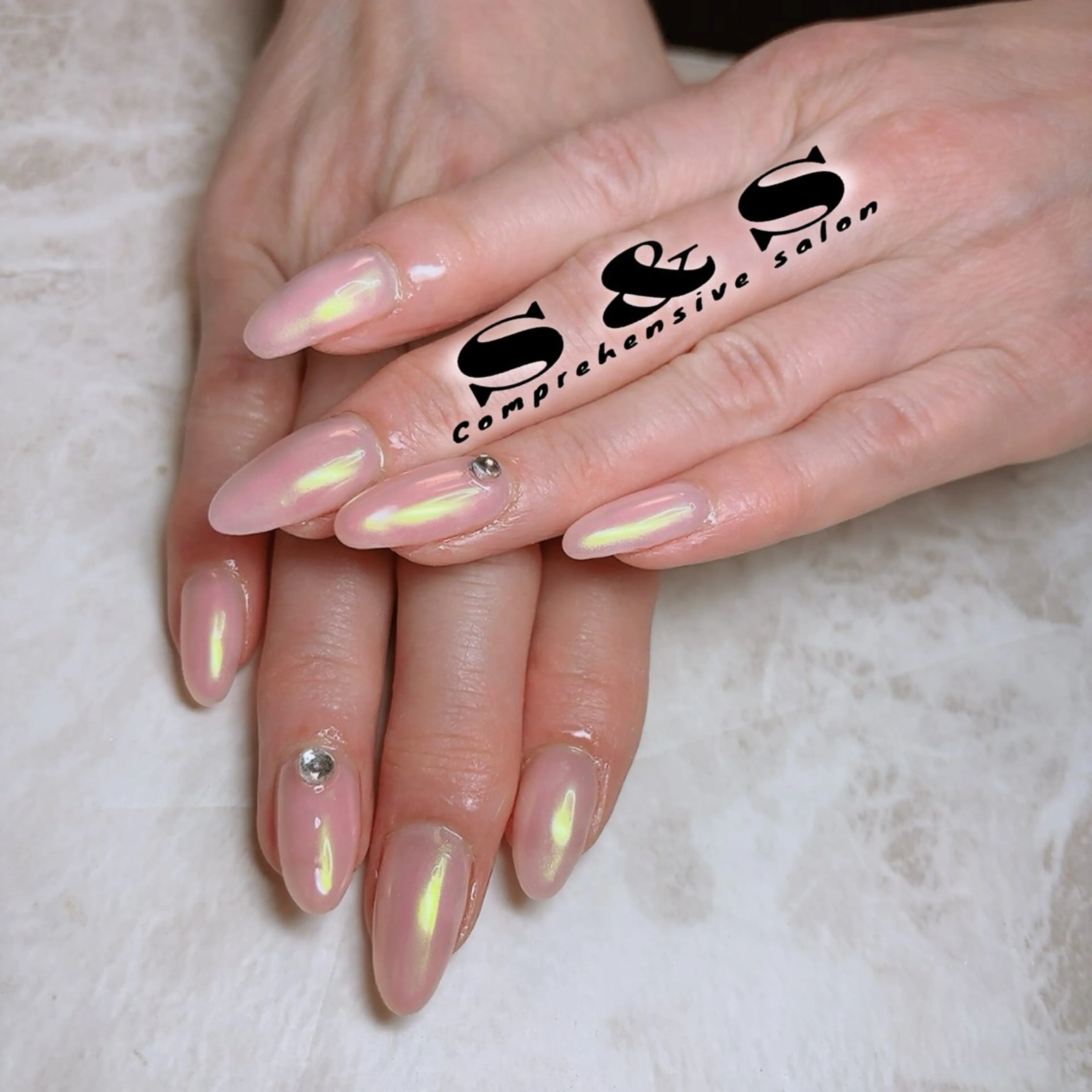 ネイル オーロラネイル S&S 村田小百合のネイルデザイン