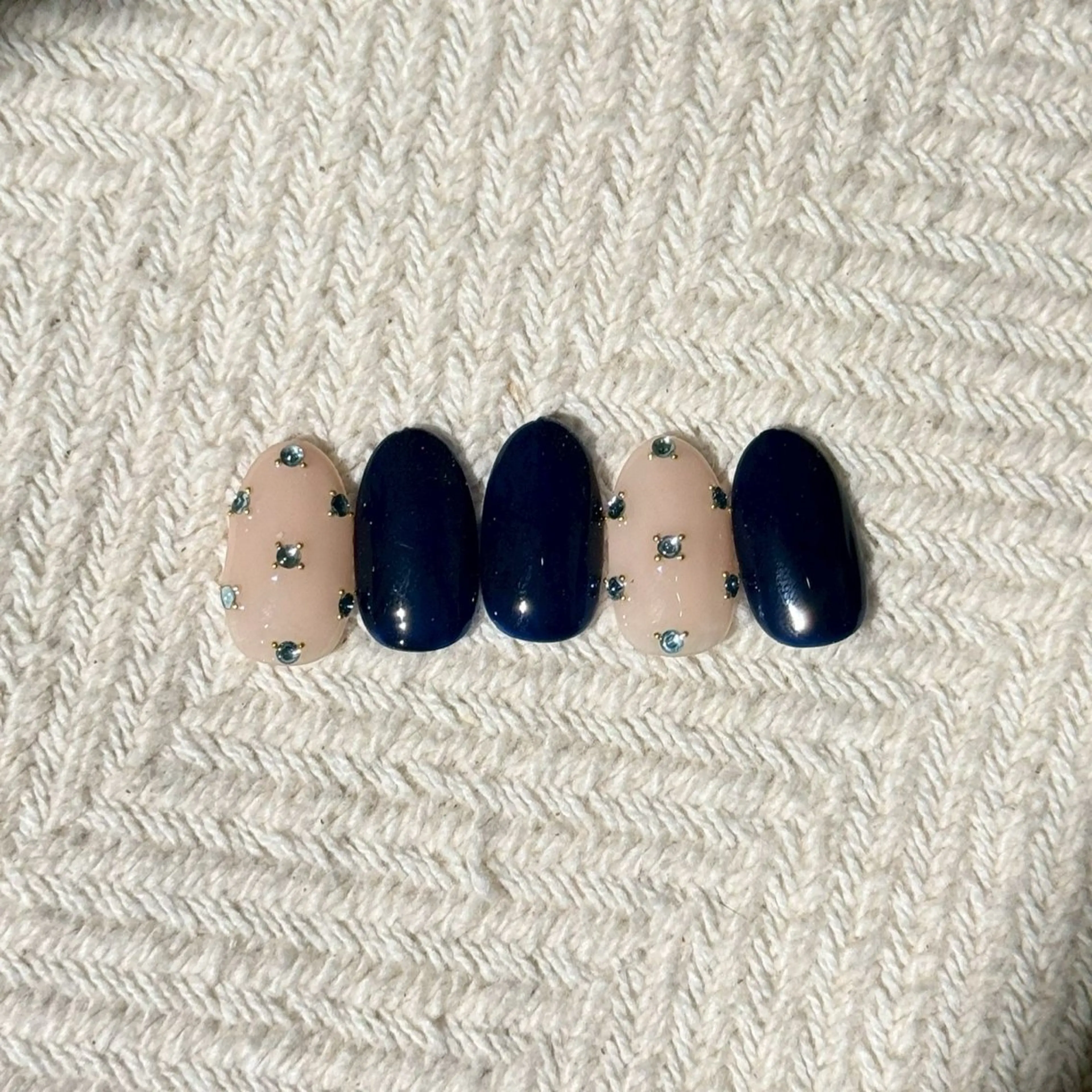 ネイル ハンドネイル JON YUEのネイルデザイン