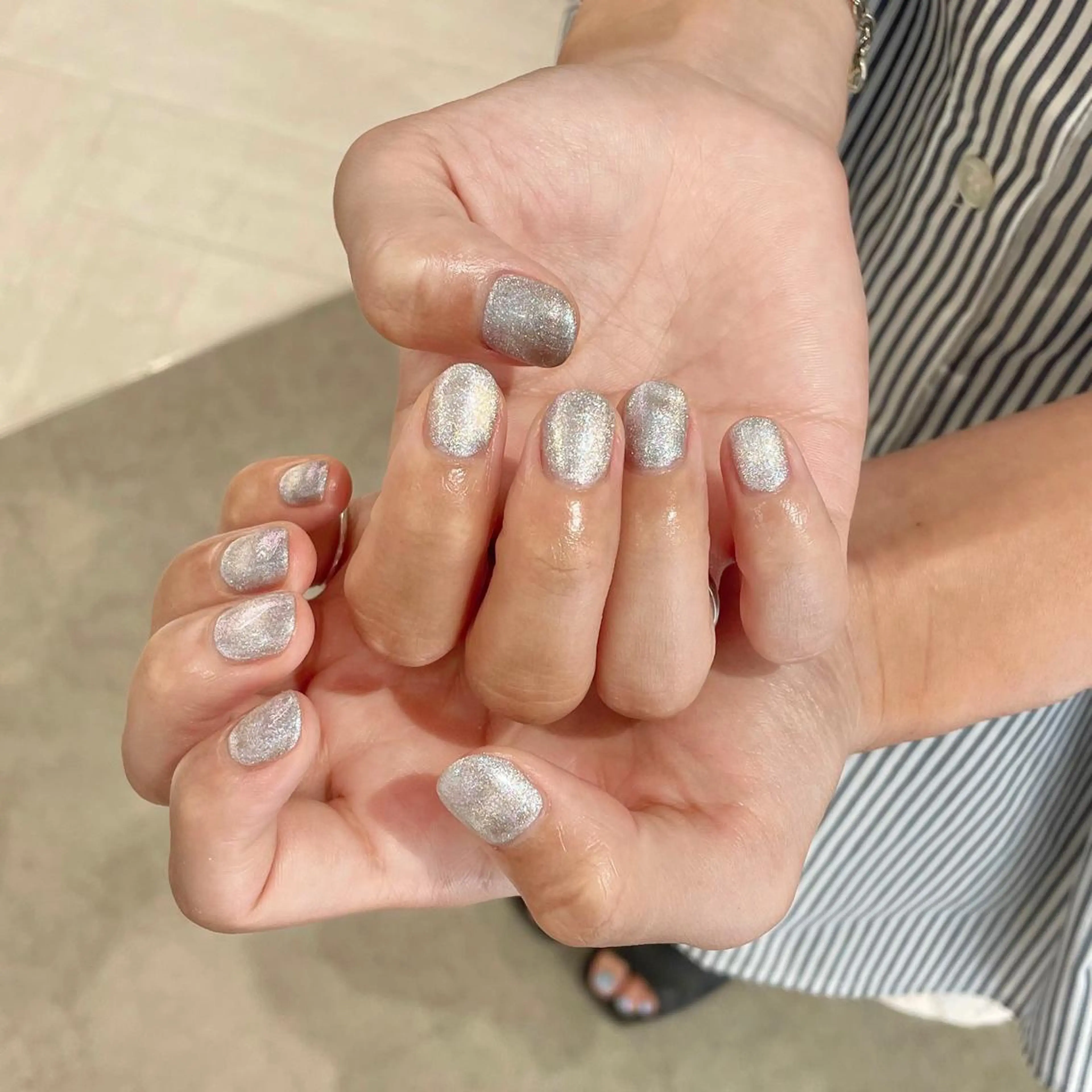 セミロング カラー パーマ ヘアアレンジ メンズ キッズ ネイル マツエク・マツパ アイブロウ マグネットネイル mona/ ストレートスタイル✨のヘアスタイル