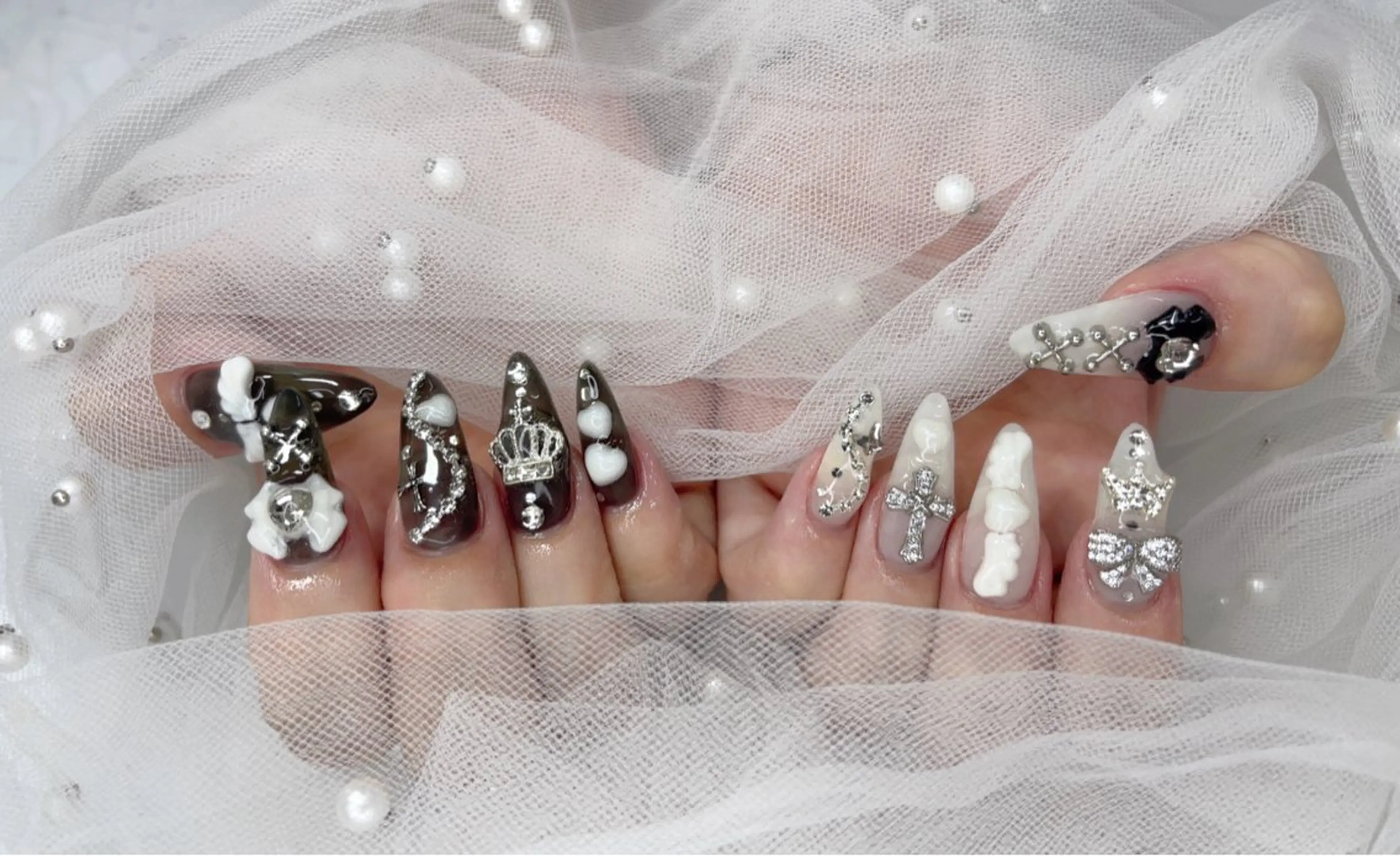 ネイル ハヤシ ミカのネイルデザイン