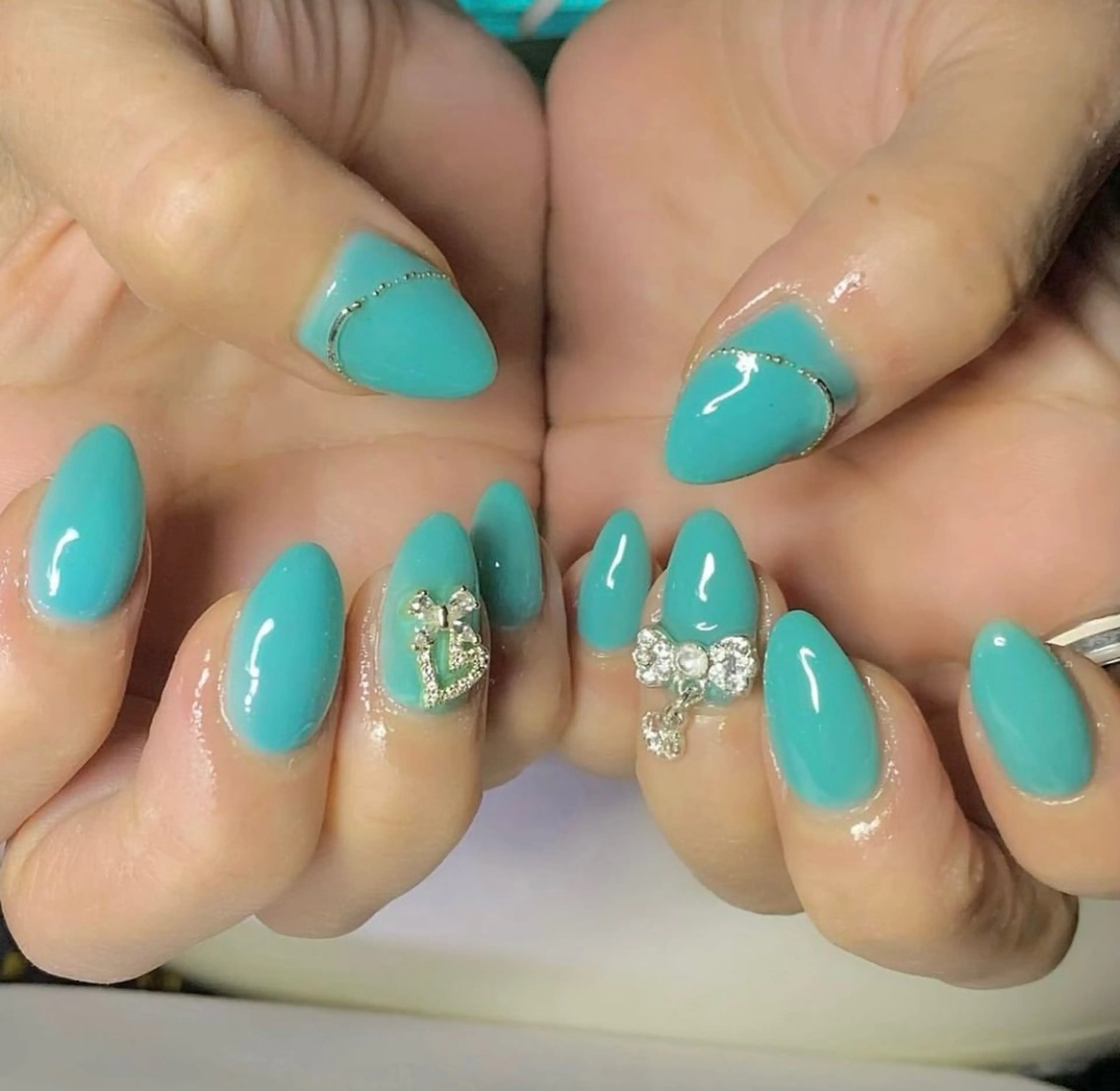 ネイル ハンドネイル フットネイル MHR nailのネイルデザイン