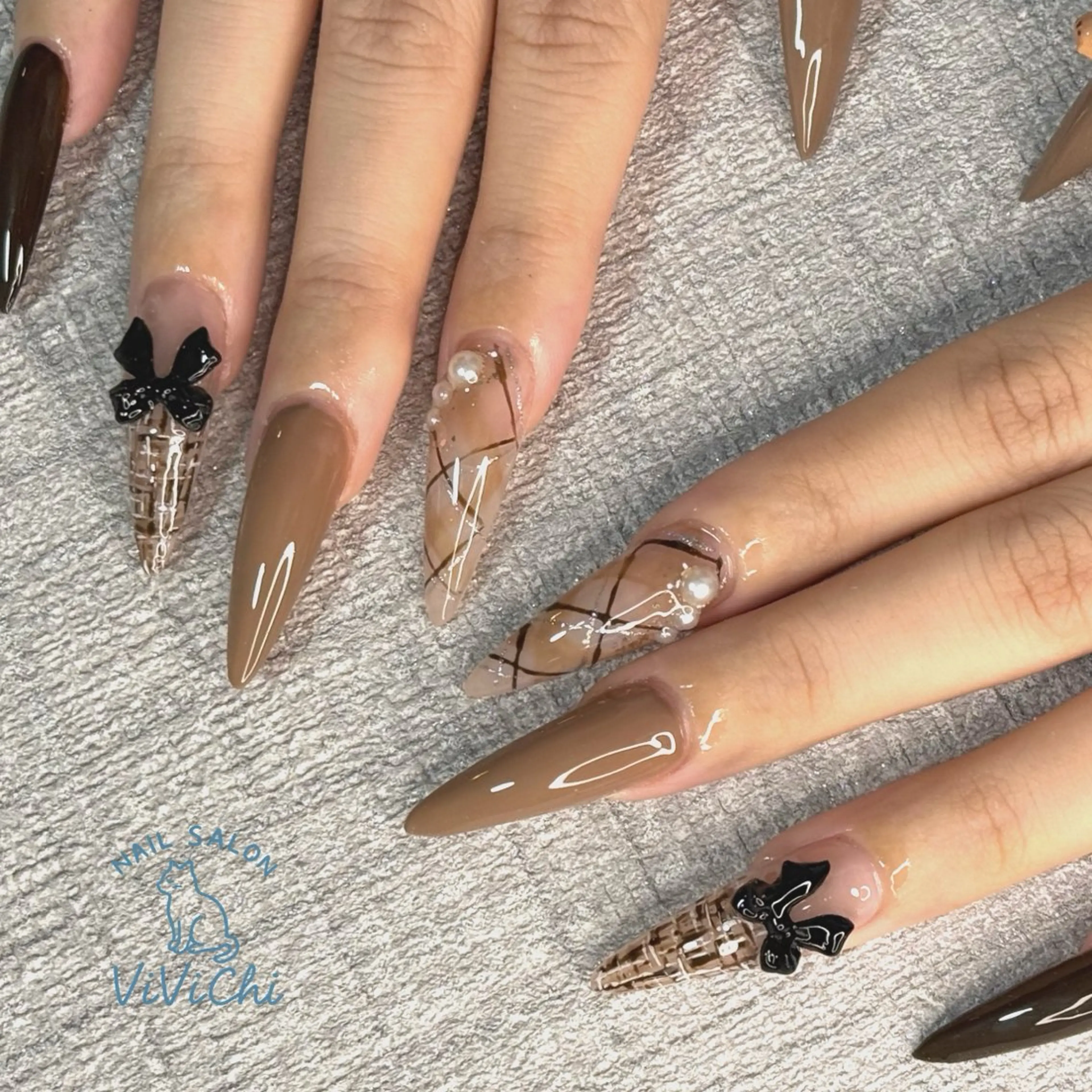 ネイル ハンドネイル NAILSALON ViViChi所属・ViViChi 梨帆のネイルデザイン