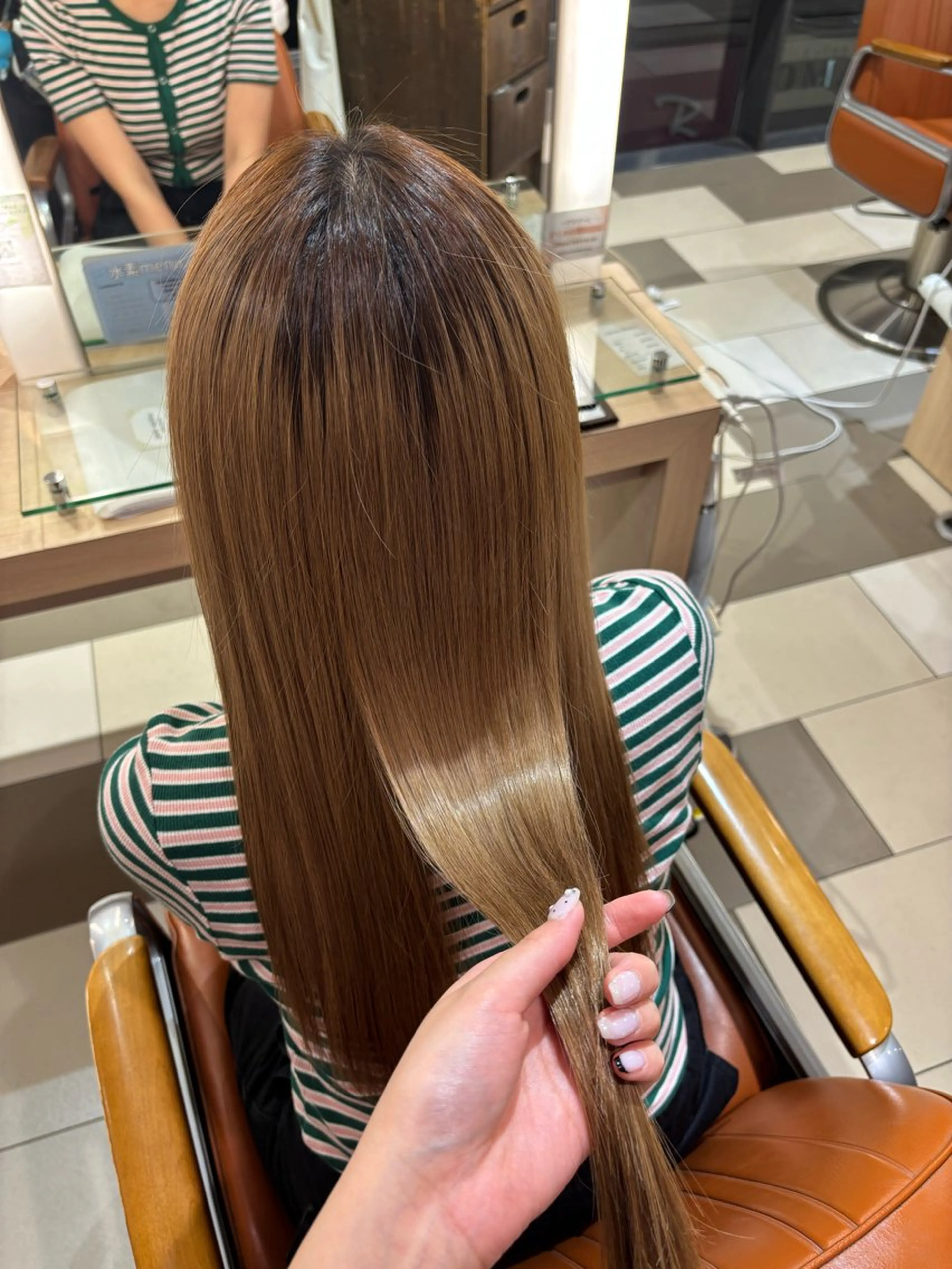 ロング 北澤 日莉のヘアスタイル