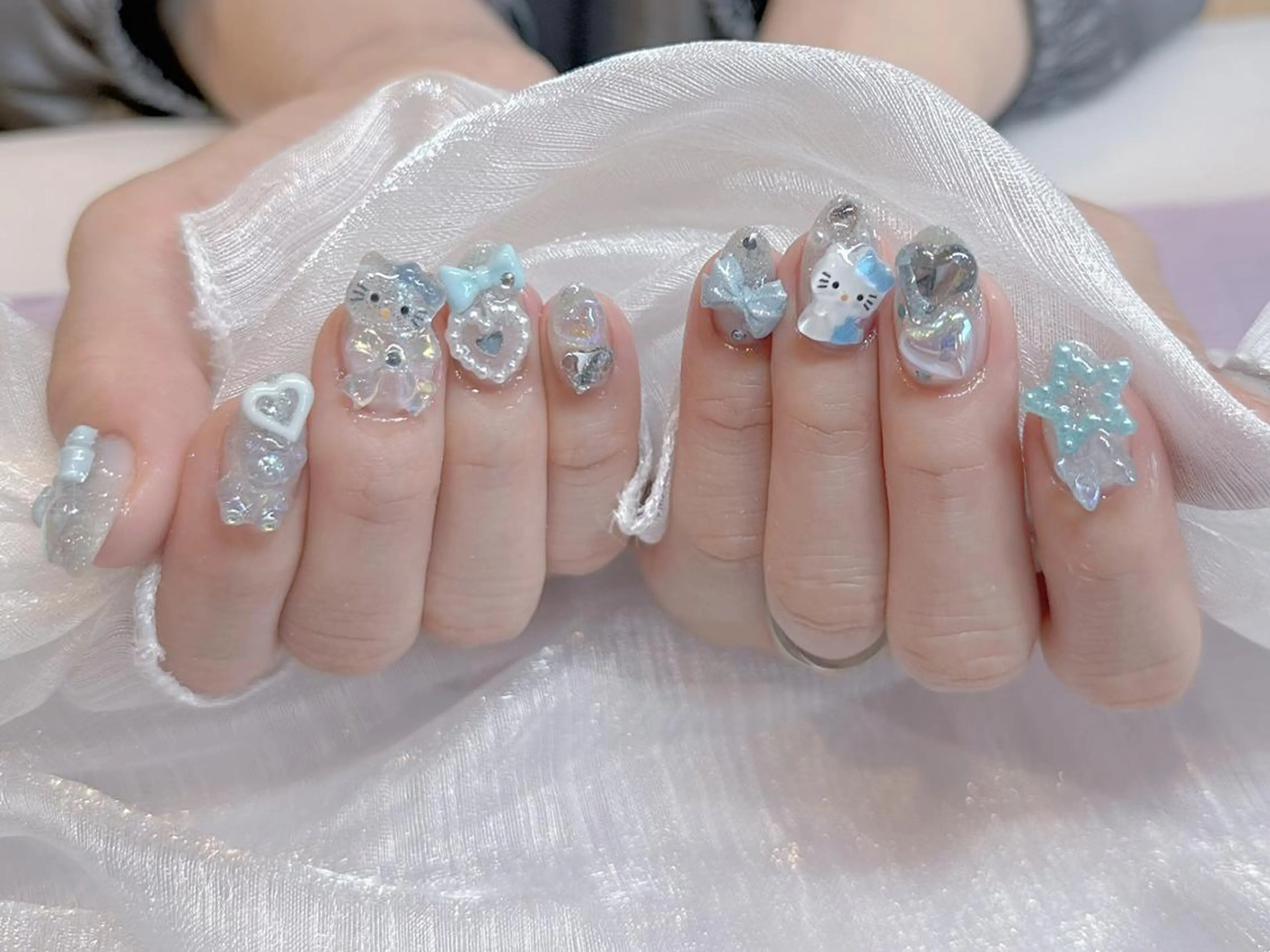 ネイル ルイス " Nail 渋谷のネイルデザイン