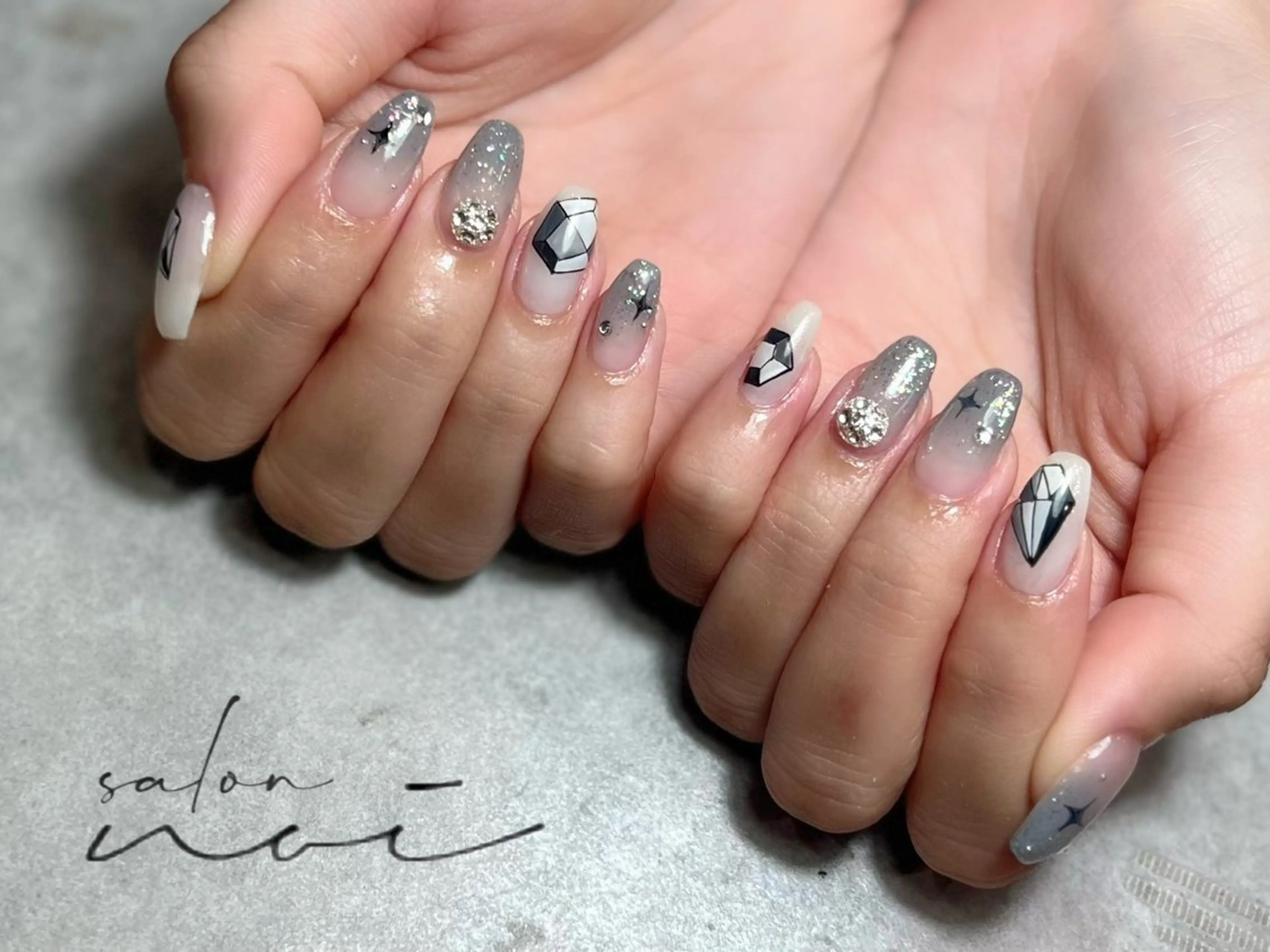 ネイル アートネイル ハンドネイル salon noi所属・salon noiのネイルデザイン