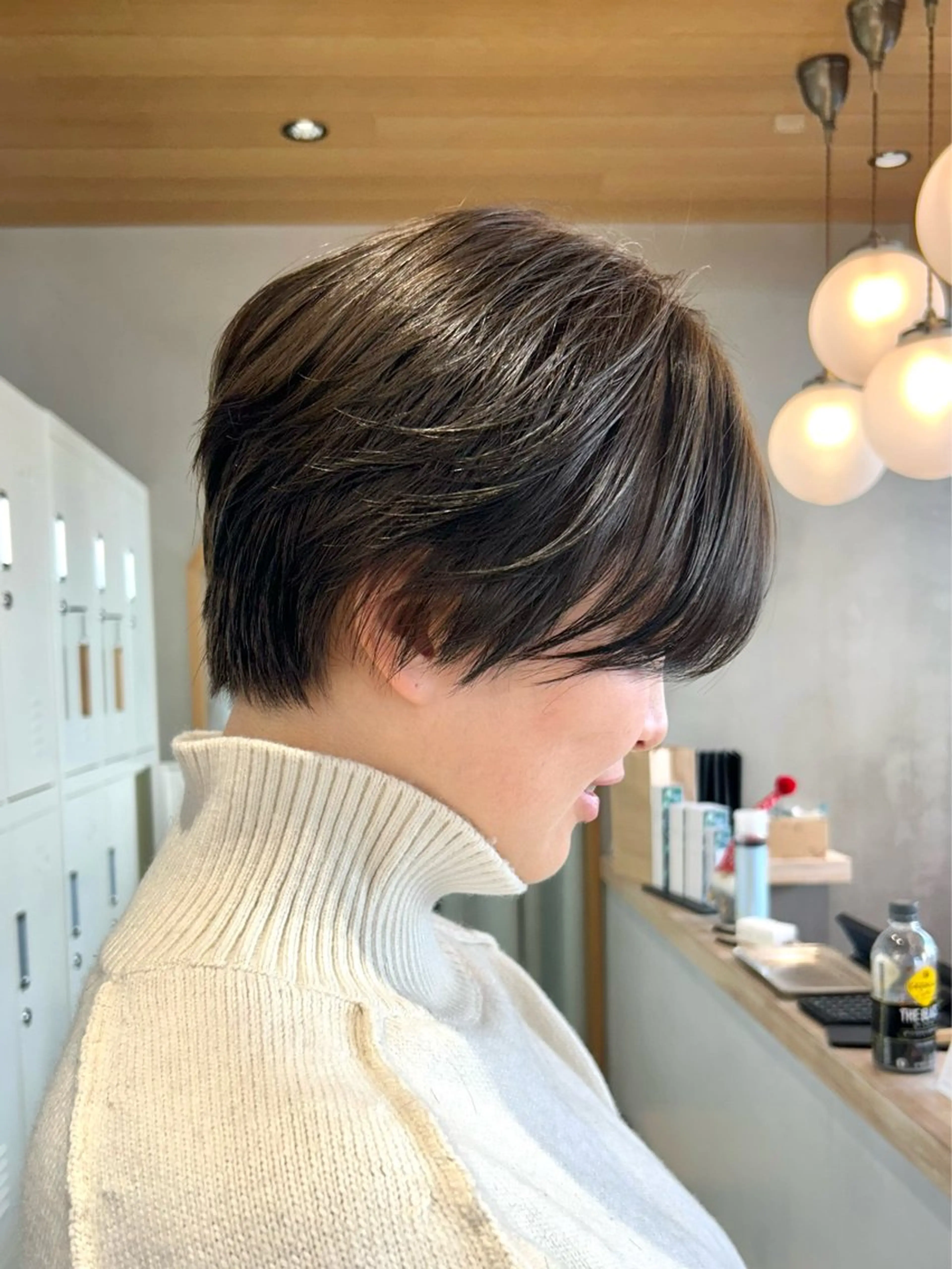 ショート カット ヘアカラー トリートメント 🩵縮毛矯正/ブリー チ/髪質改善/いつかのヘアスタイル