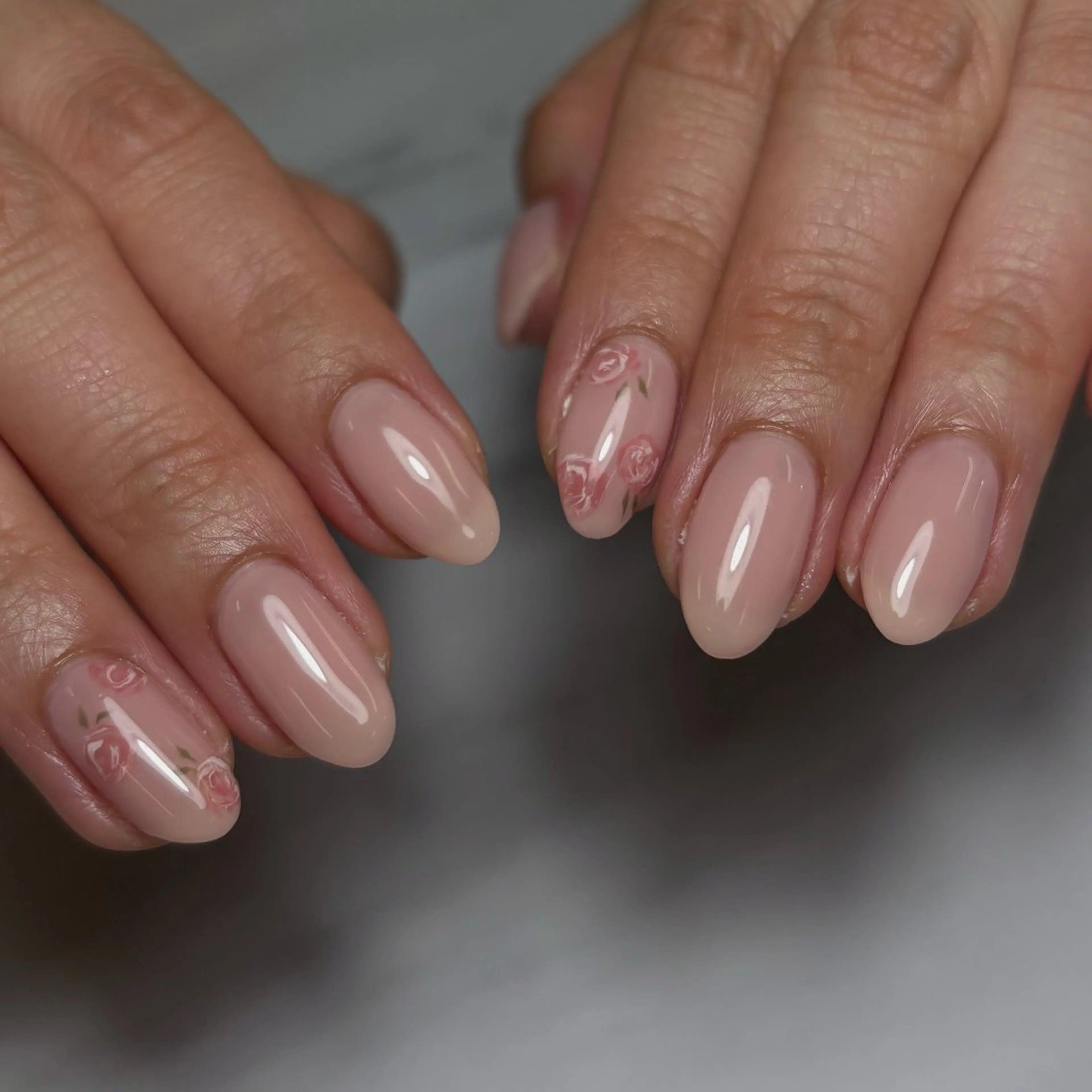 ミディアム minuit RIO🪽のネイルデザイン