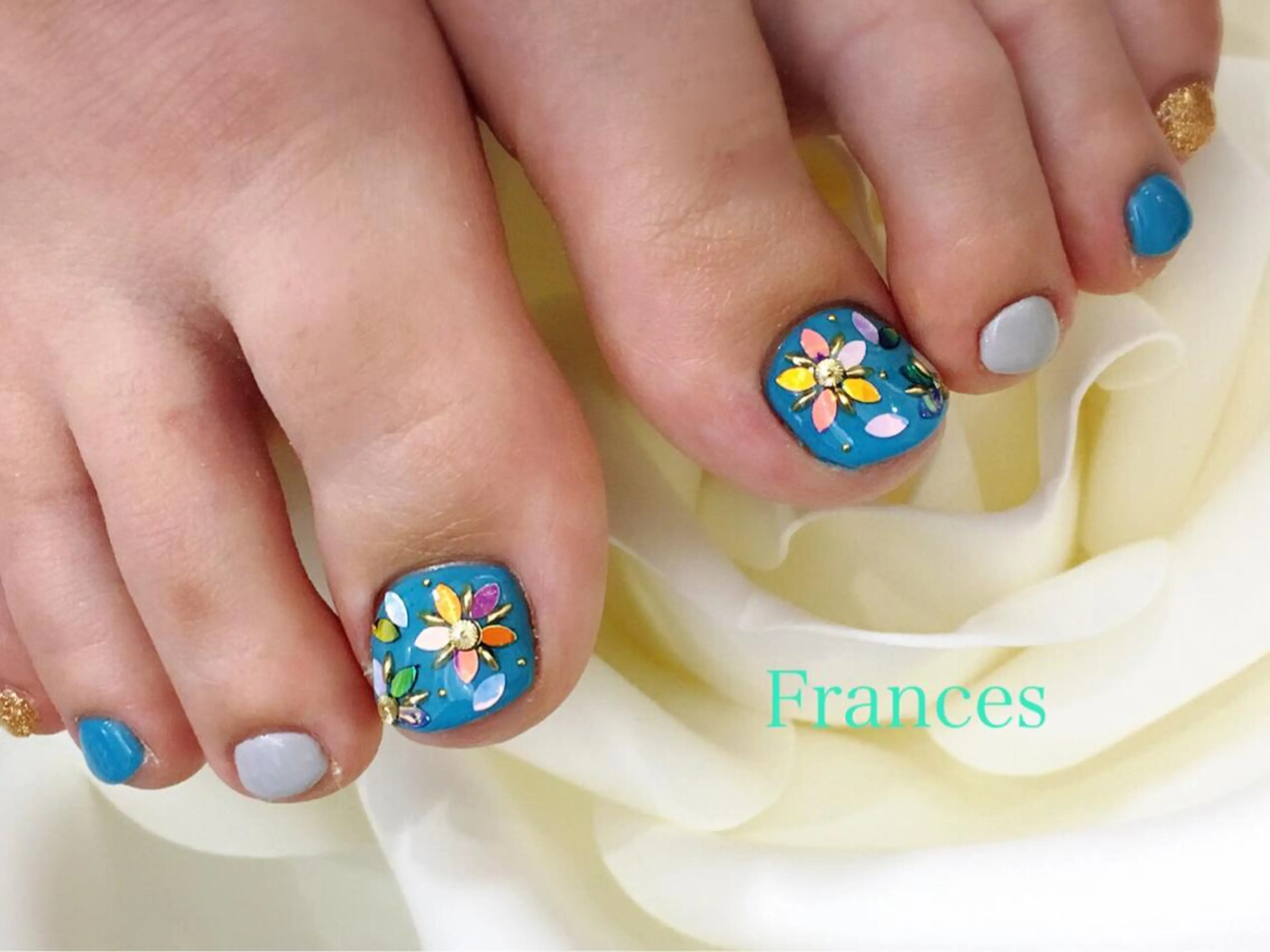 ネイル Frances 今村のネイルデザイン