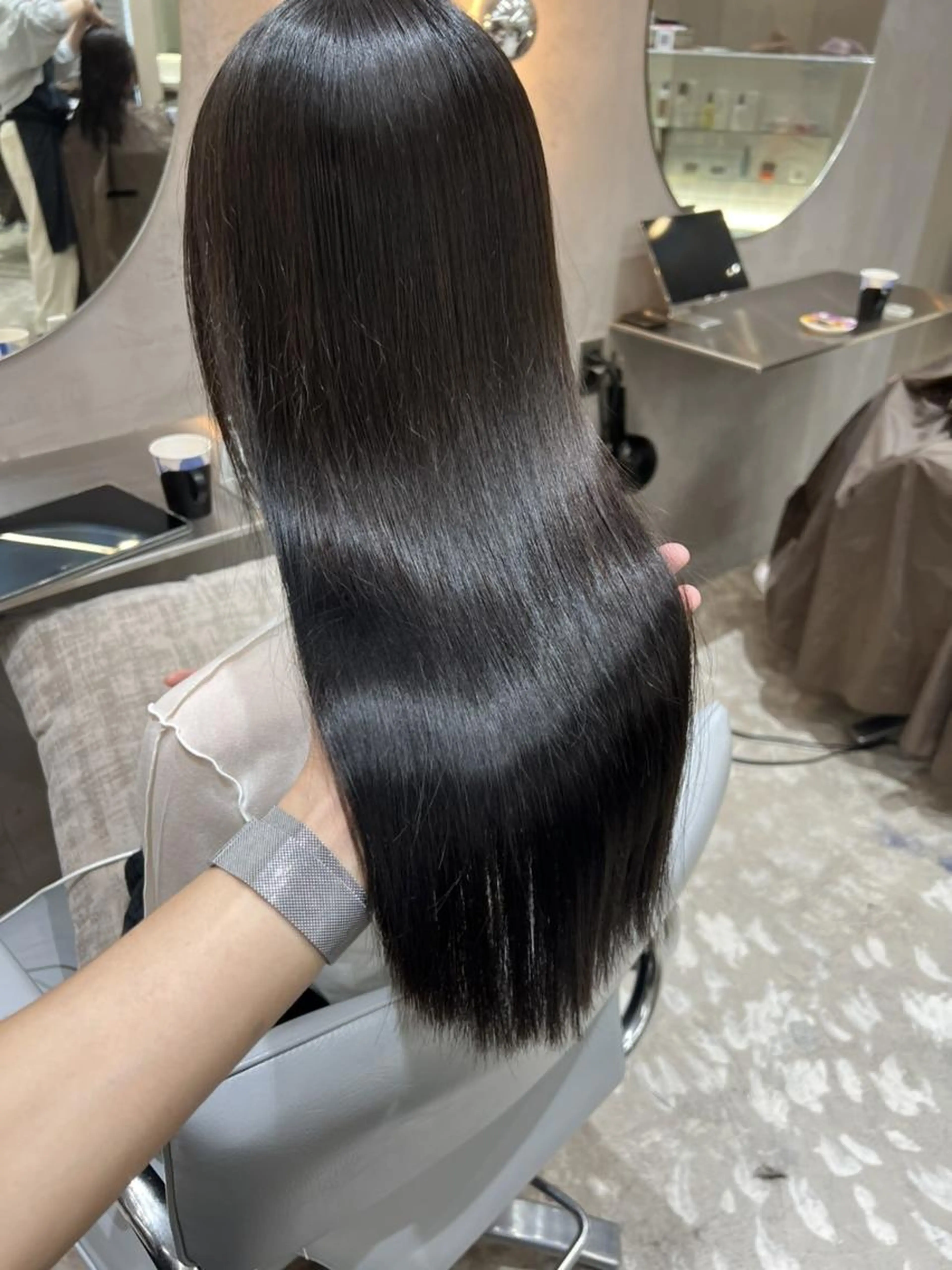 【期間限定】【美髪矯正ストレート】＋トリートメント⭐︎ロング料金無しの写真