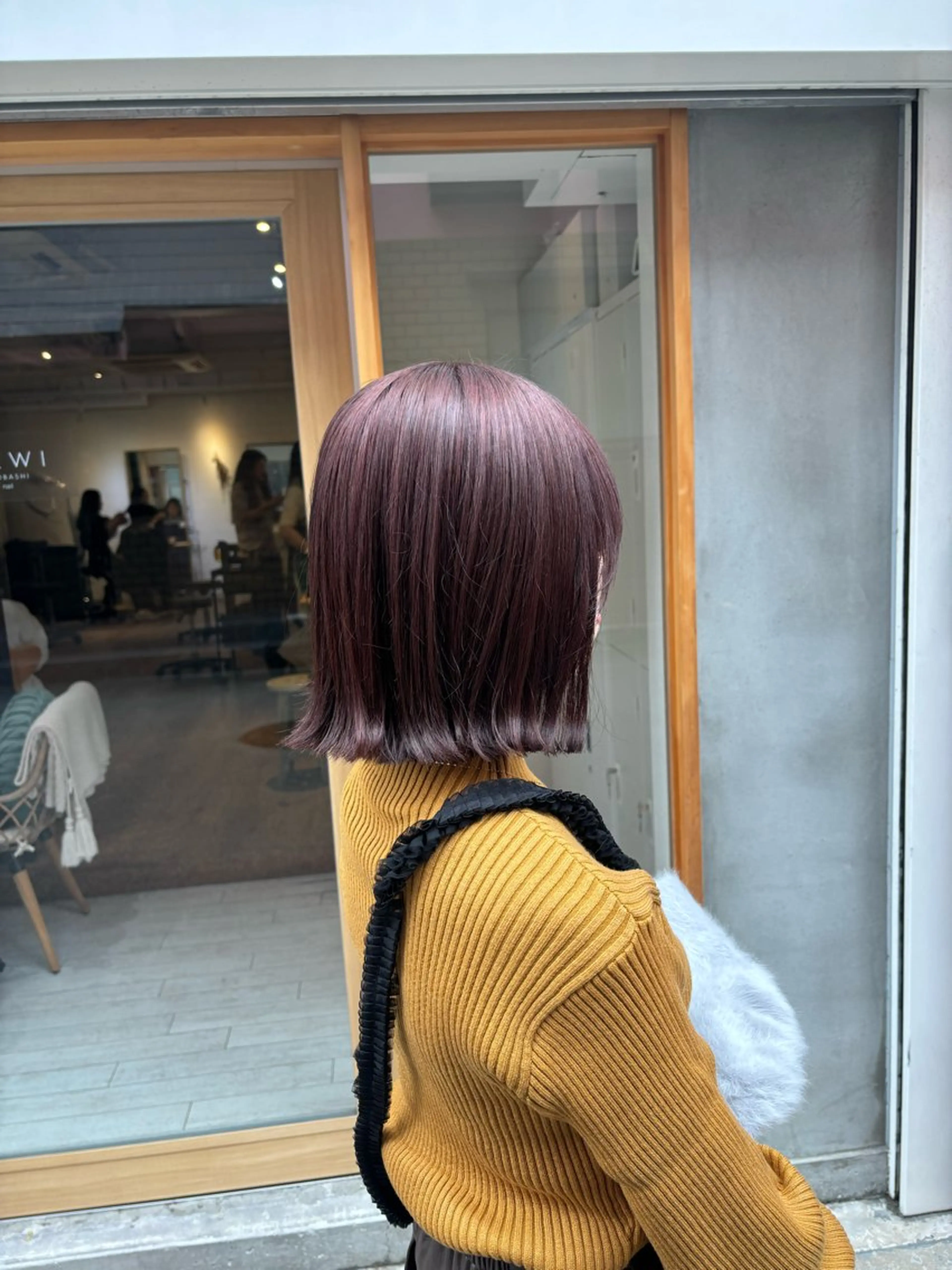 ショート カラー ピンクカラー カット ヘアカラー トリートメント newi 京橋 【yuuki】のヘアスタイル