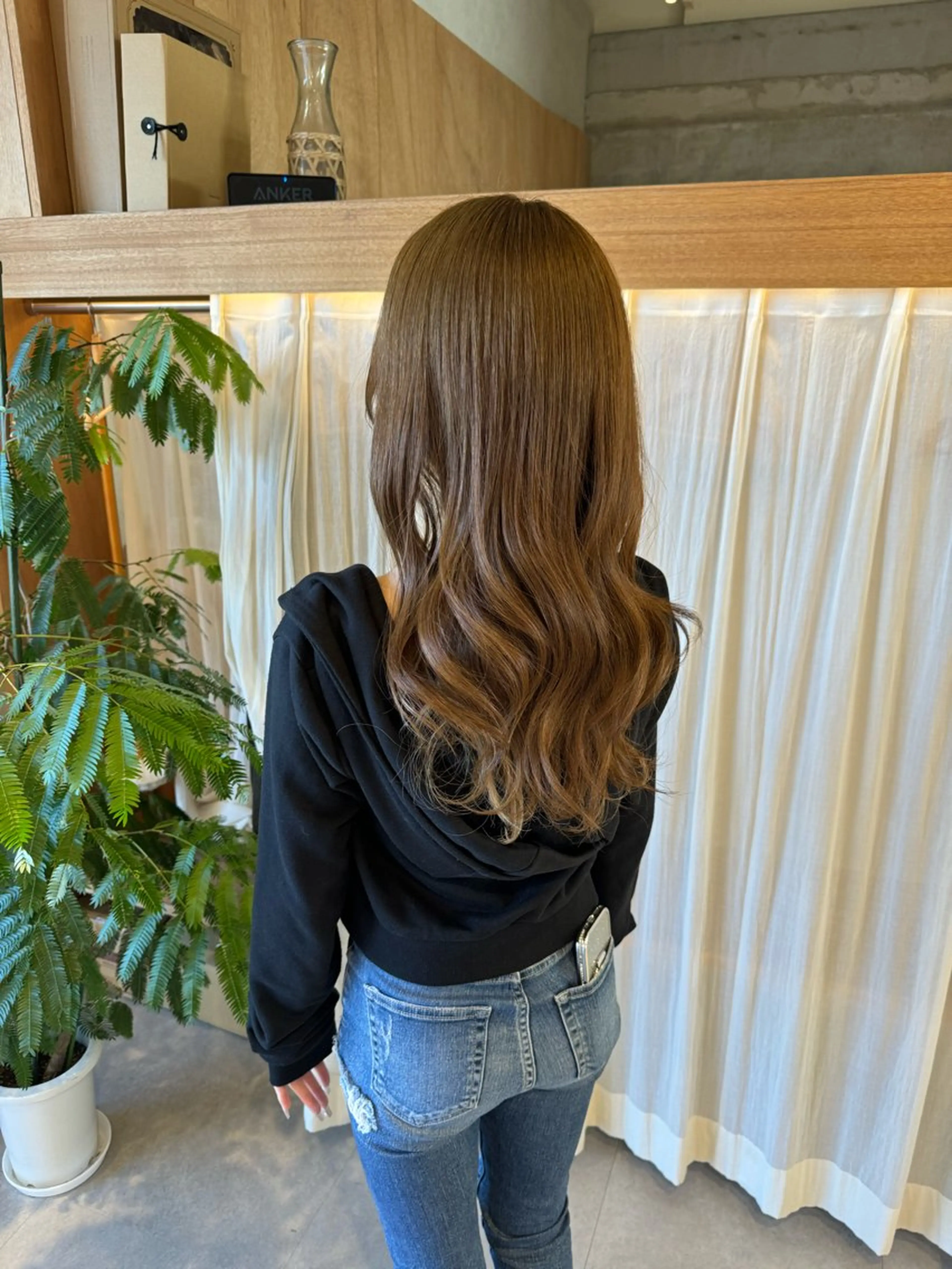 【学割24】ブリーチ込みダブルカラー＋トリートメント＋顔周りcutの写真