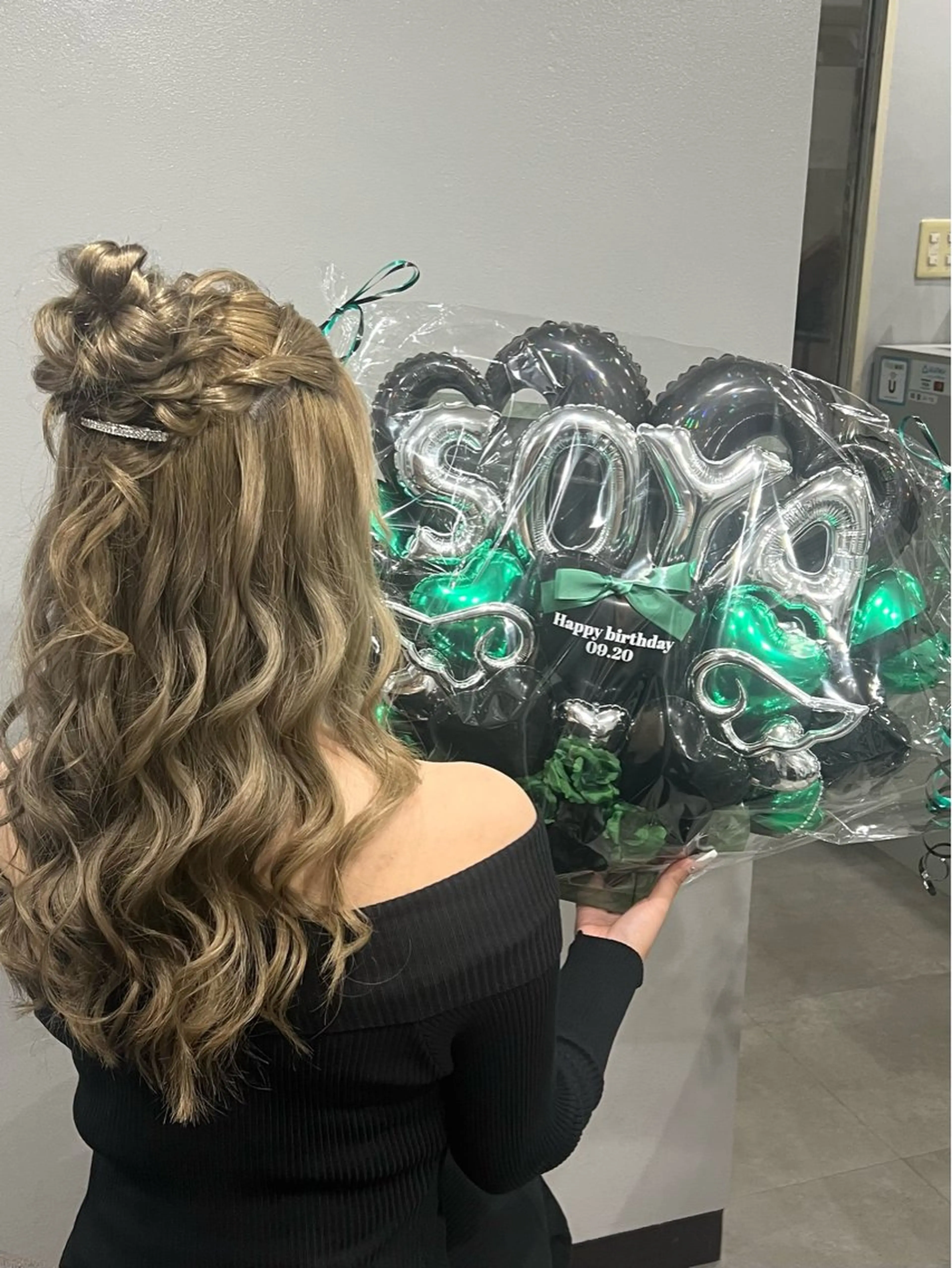 ヘアアレンジ 難波/ハイトーン 🦋AOI🦋のヘアスタイル