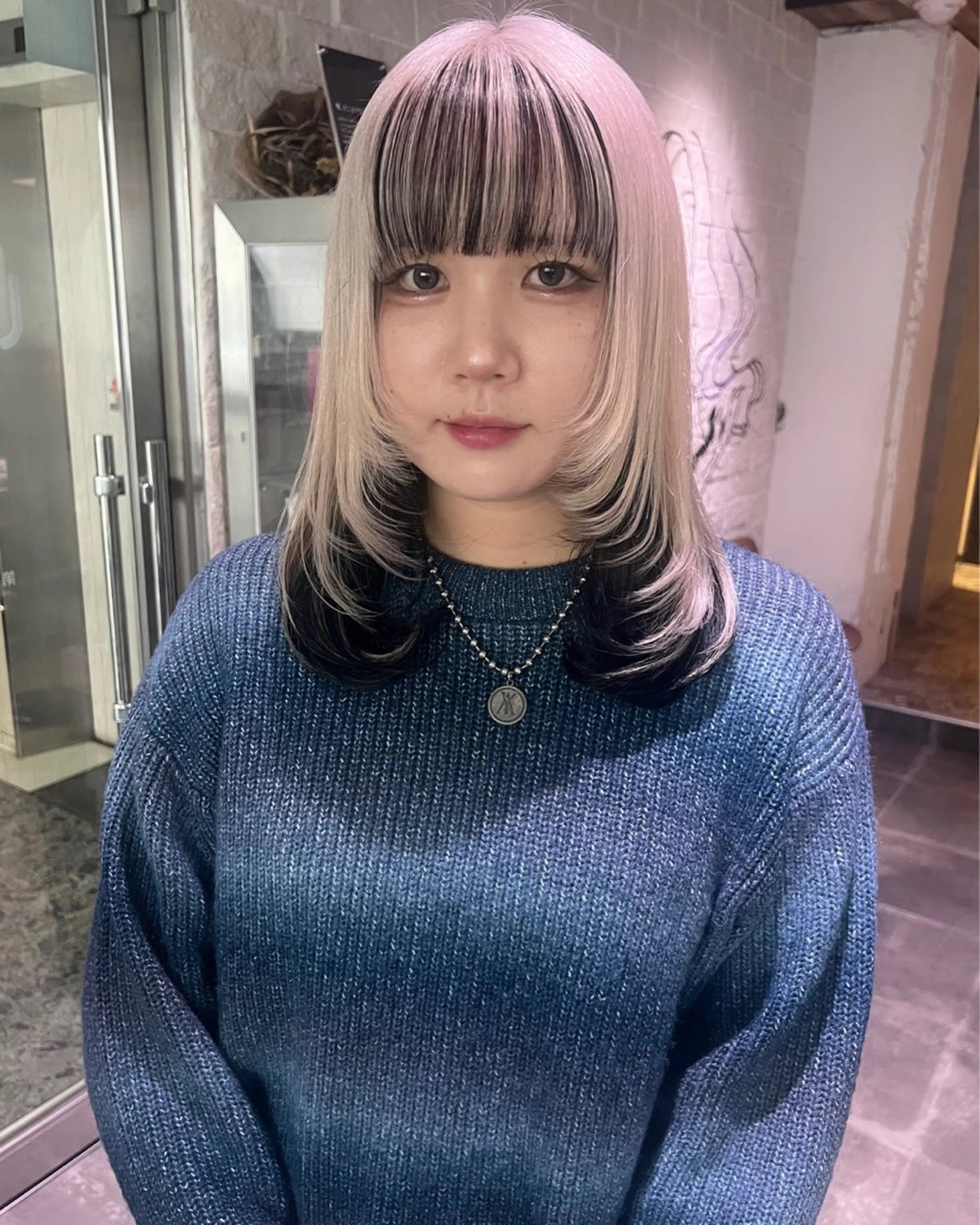 カラー AYANE 韓国ヘア /レイヤーカットのヘアスタイル